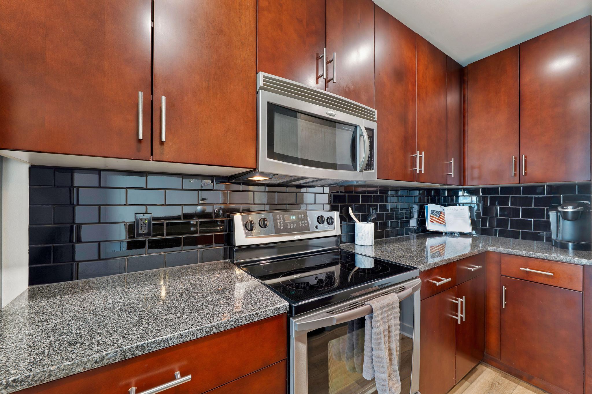 360 Nueces ST # 3506