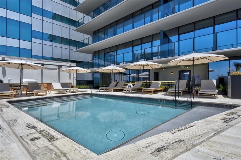 202 Nueces ST # 2204