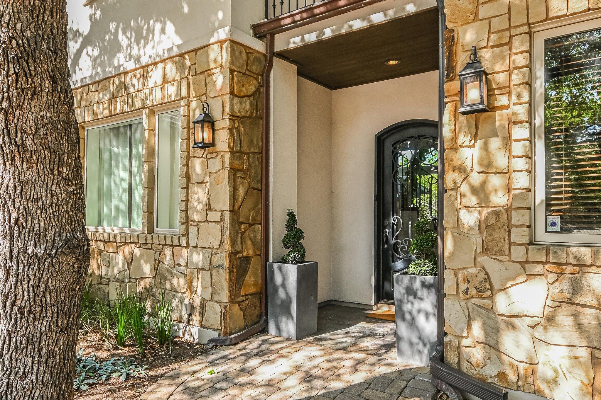 5711 Pool Canyon CV