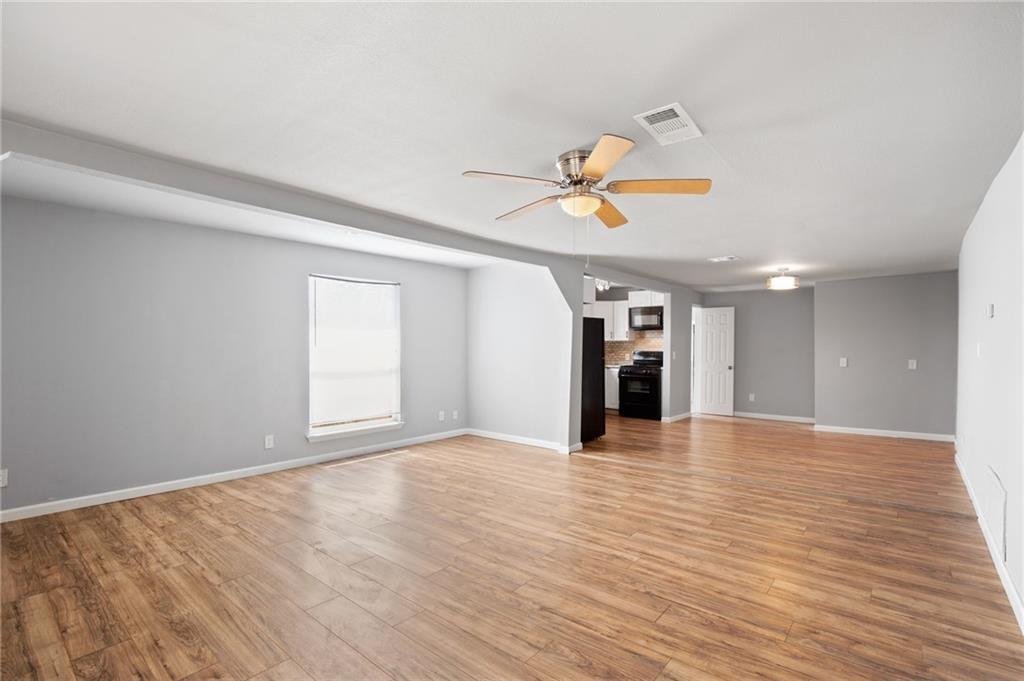 1200 Walnut Ave