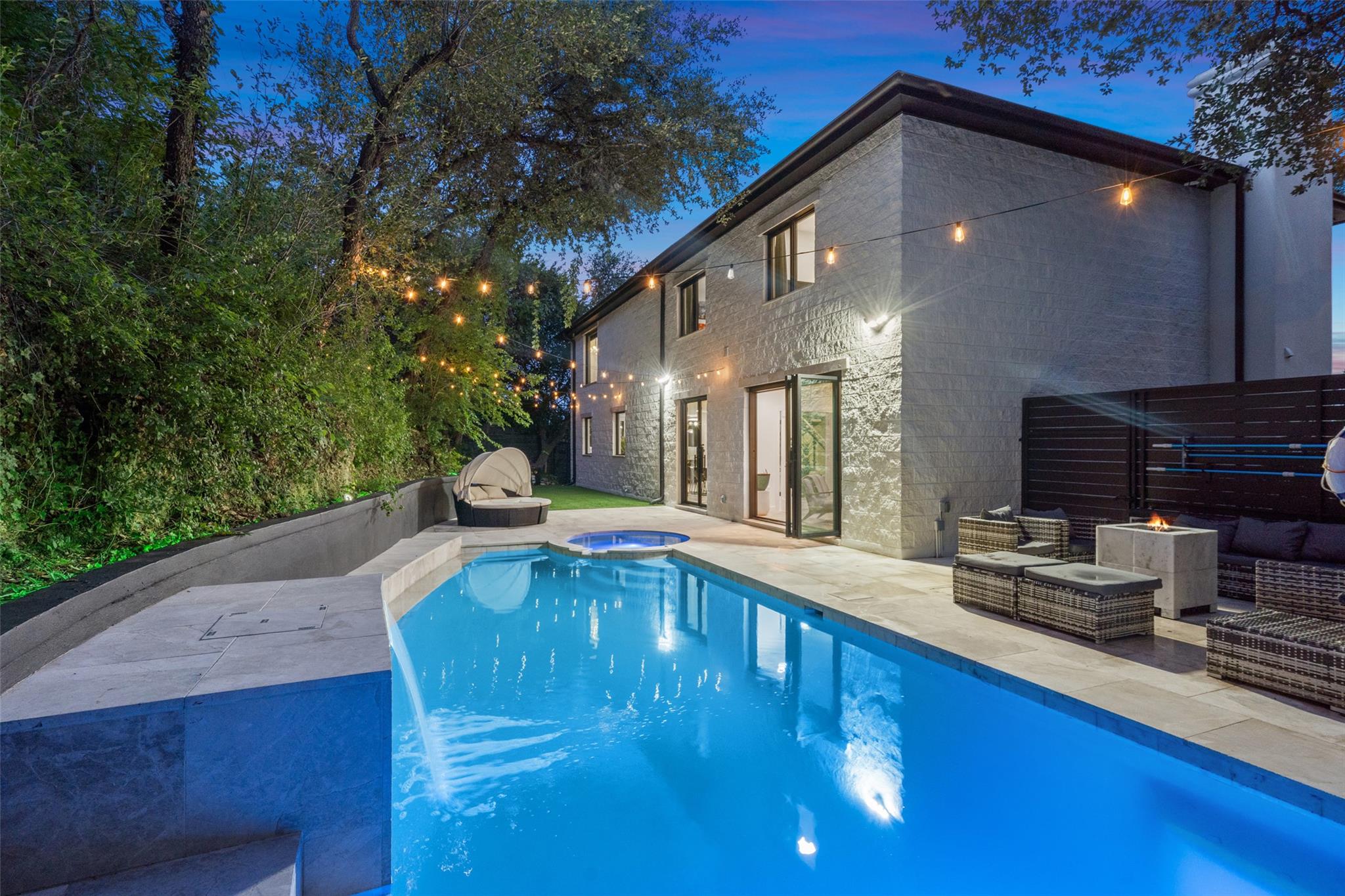 4808 Ranch Road 2222