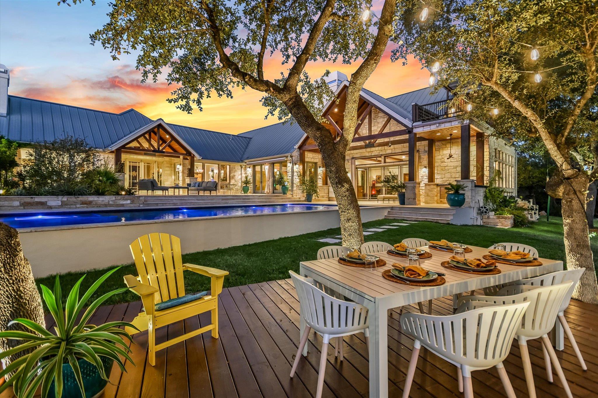 601 Crystal Creek DR