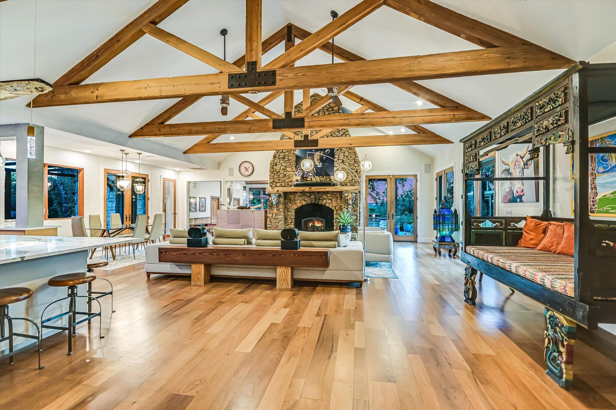 601 Crystal Creek DR