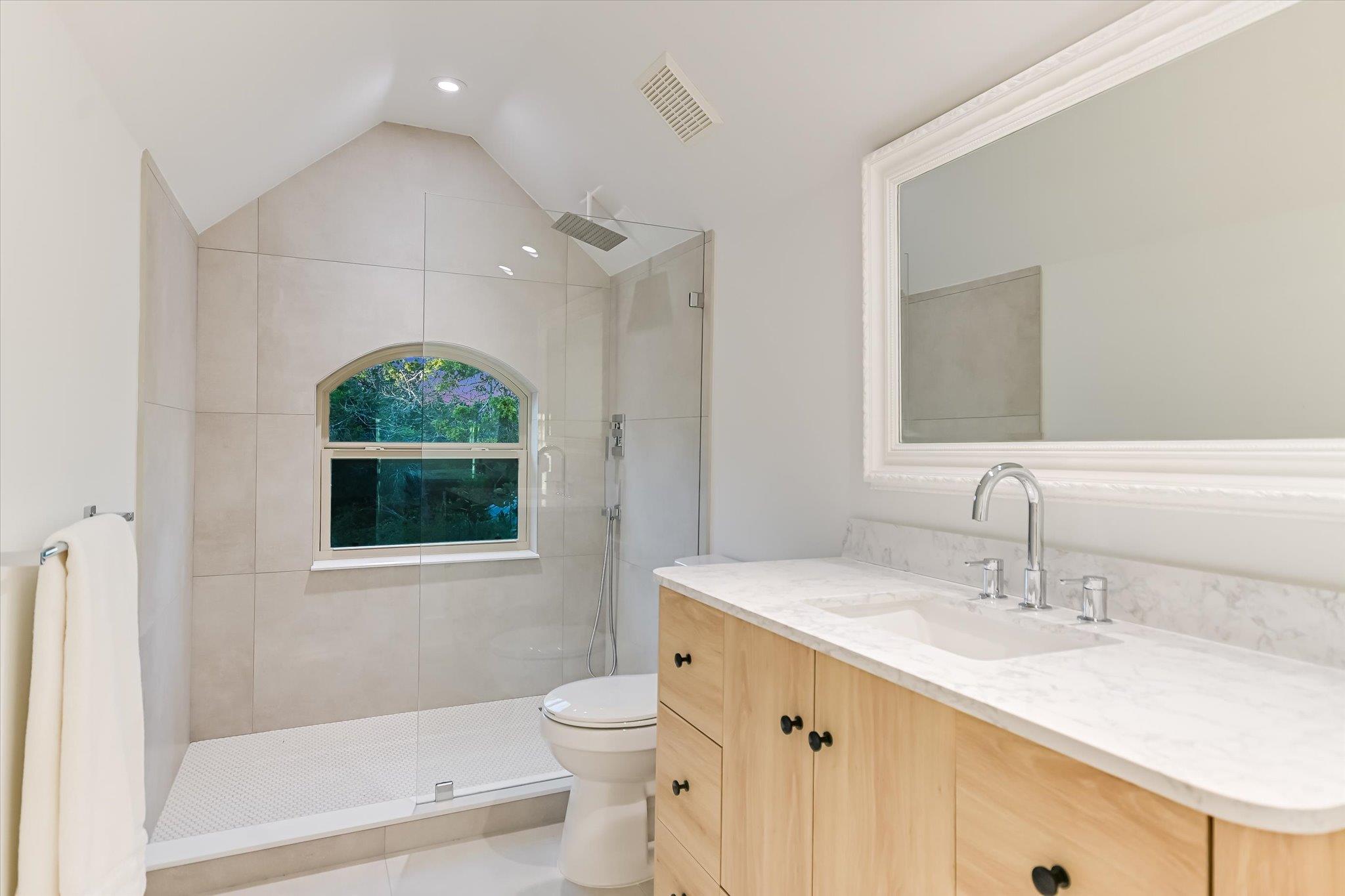 601 Crystal Creek DR