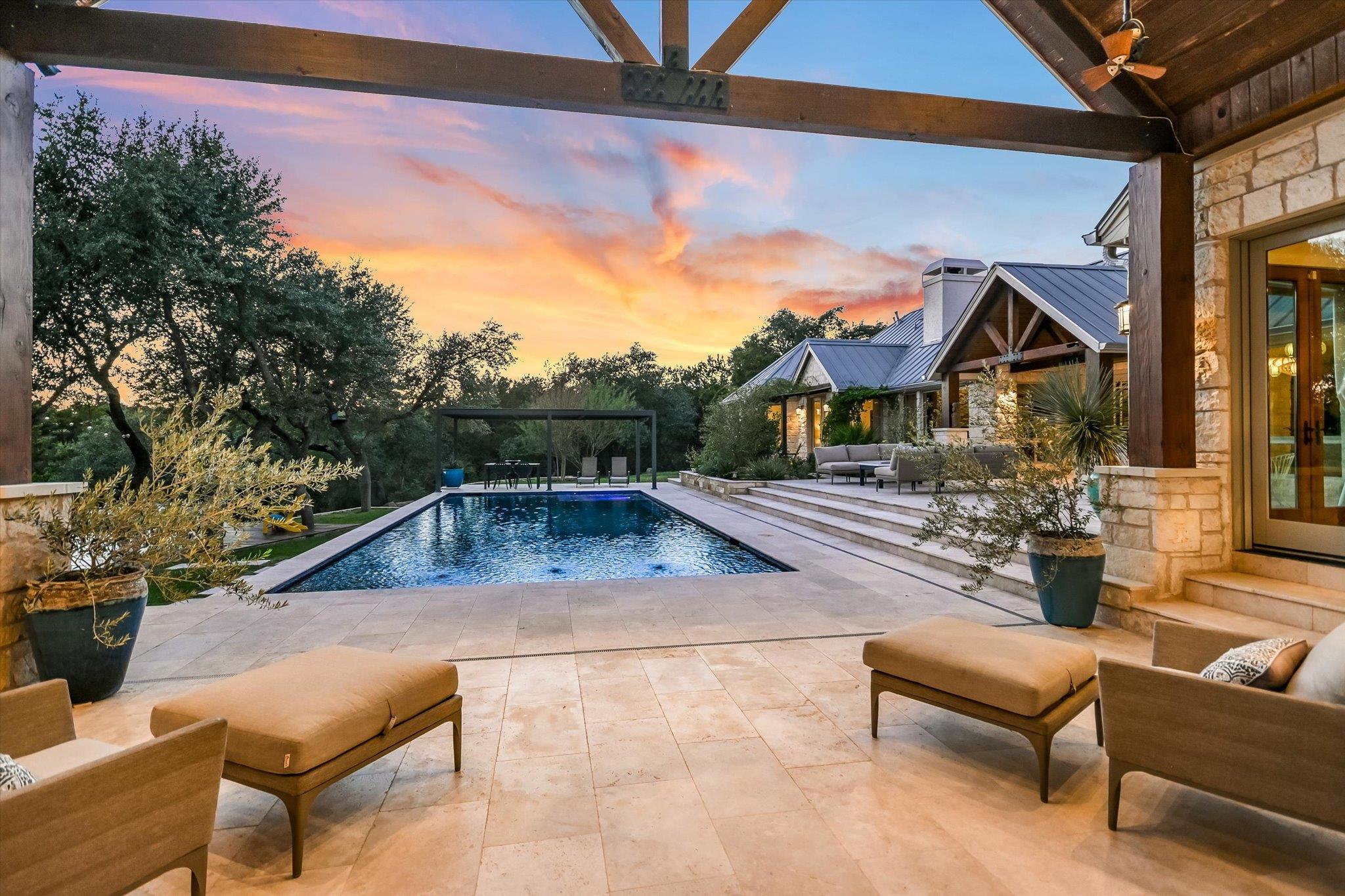 601 Crystal Creek DR