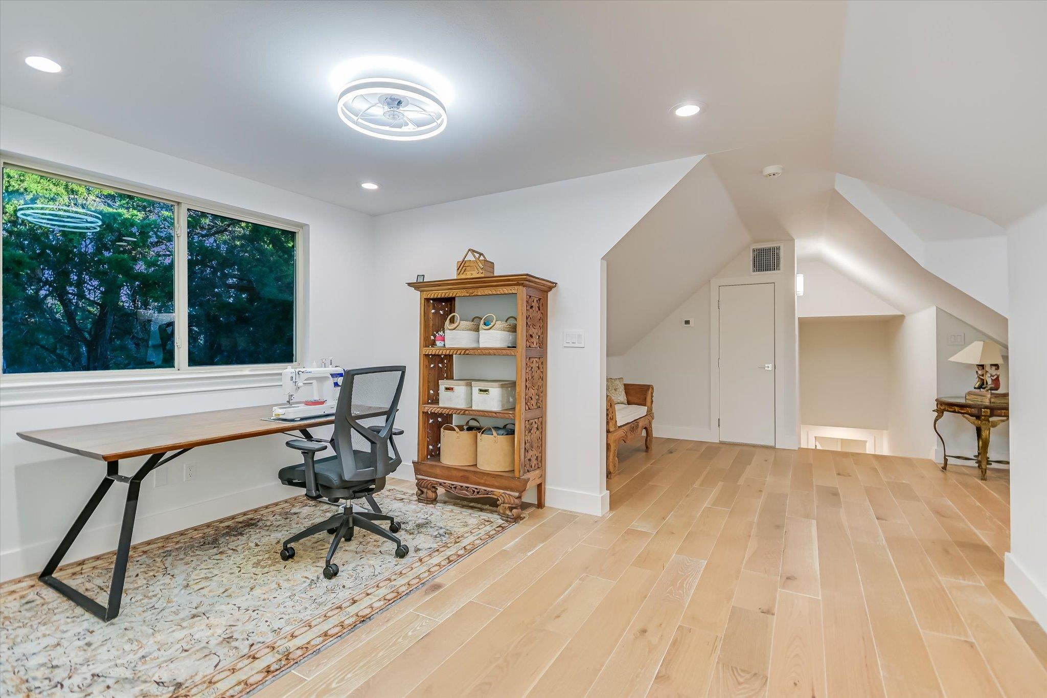 601 Crystal Creek DR