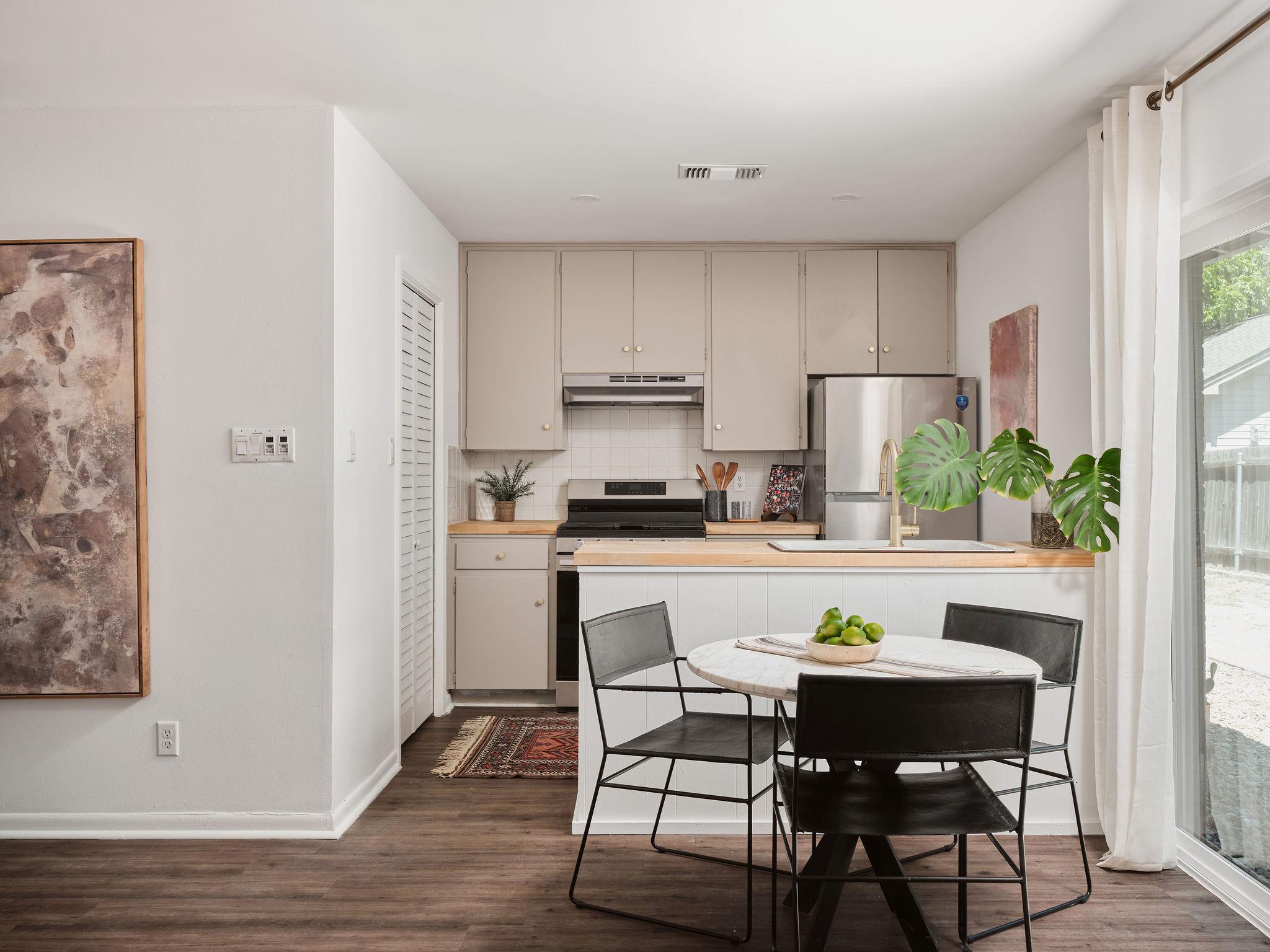 5212 Woodrow Ave # C Unit: A, B & C