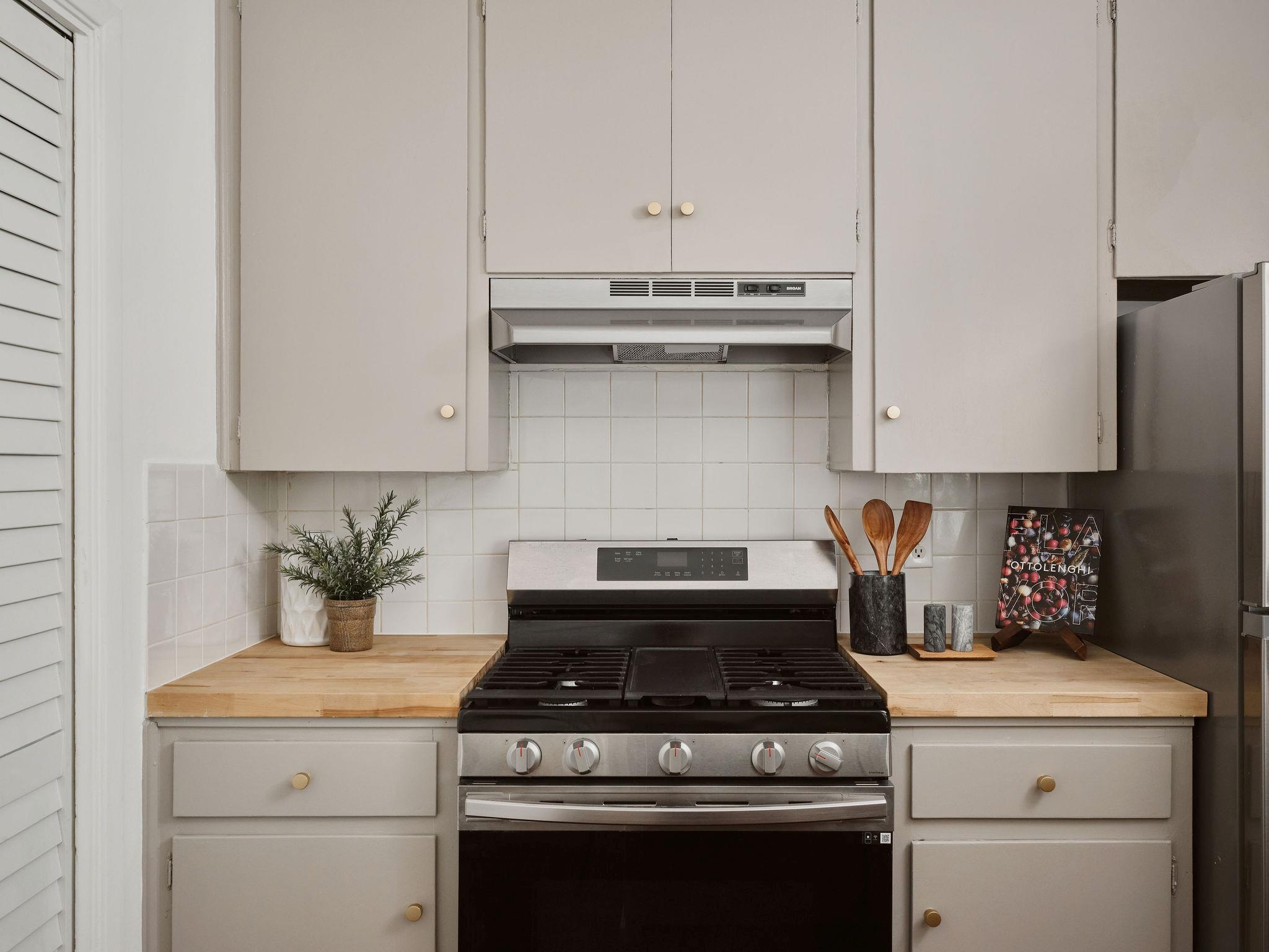 5212 Woodrow Ave # C Unit: A, B & C