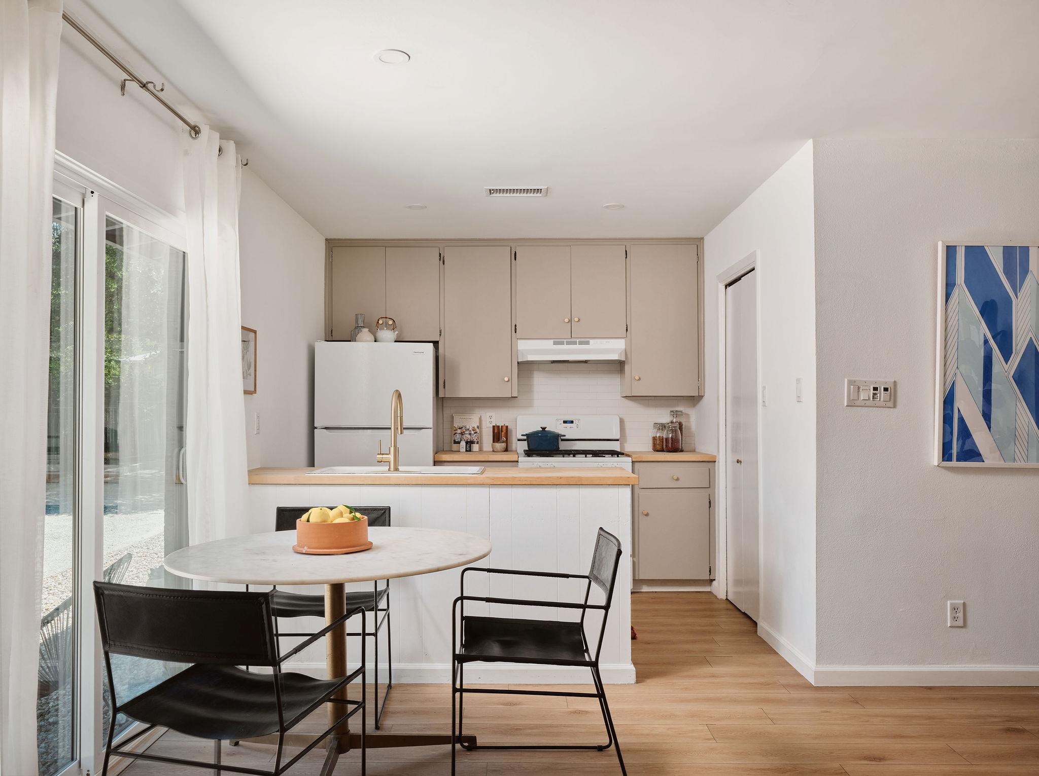 5212 Woodrow Ave # C Unit: A, B & C