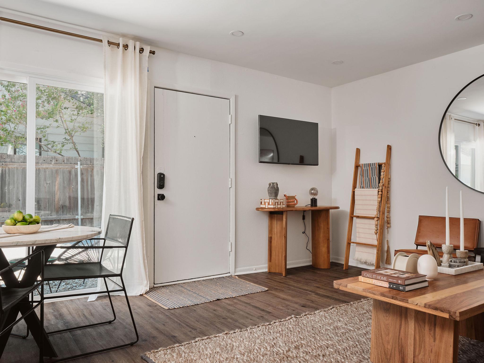 5212 Woodrow Ave # C Unit: A, B & C