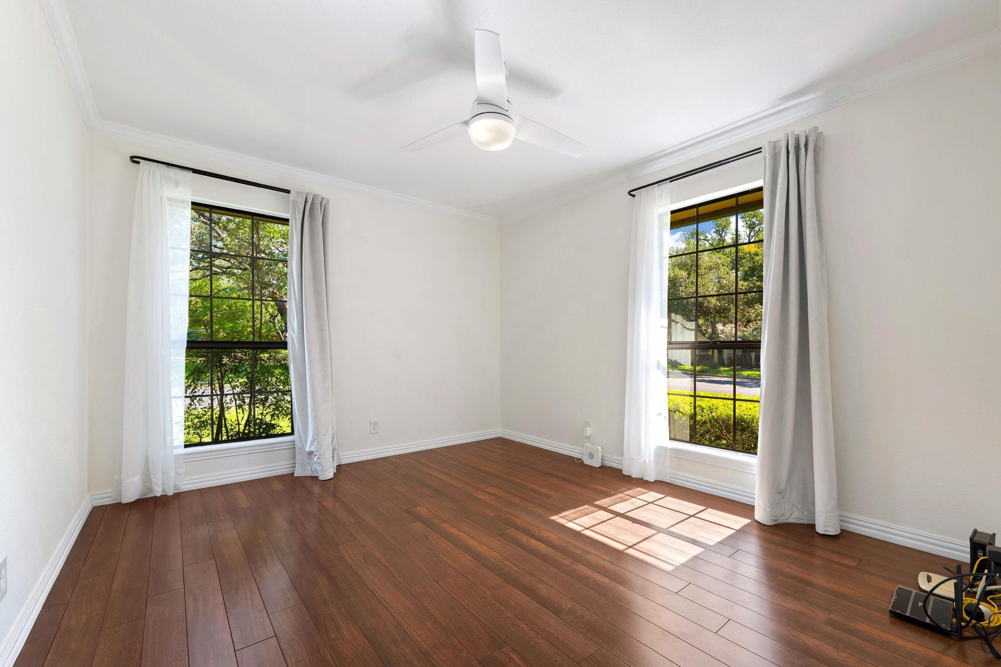 9105 Balcones Club DR