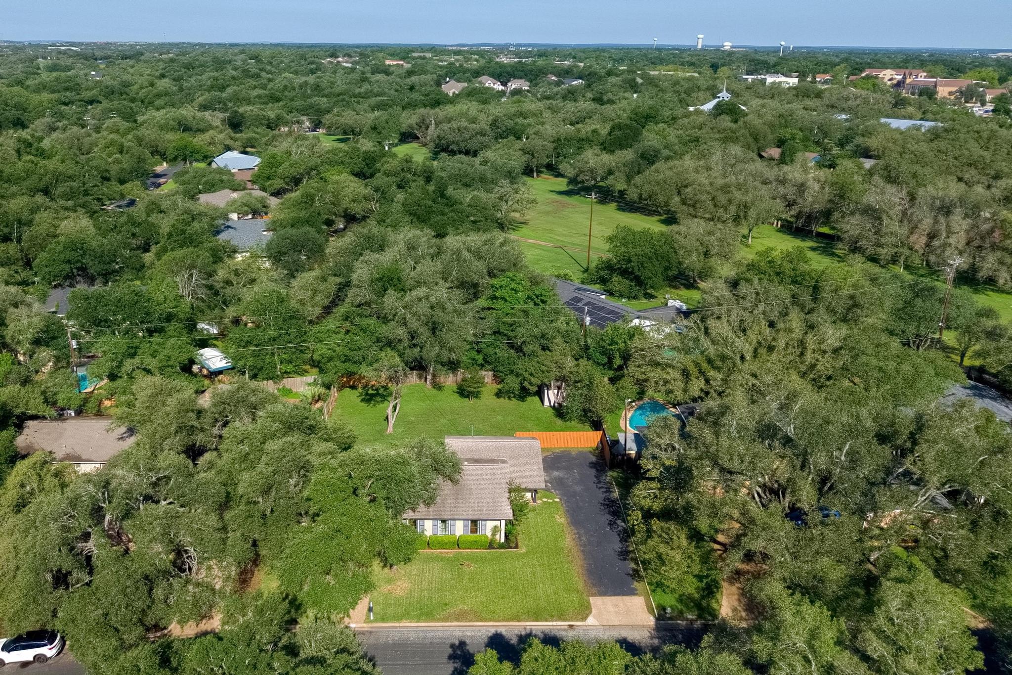 9105 Balcones Club DR