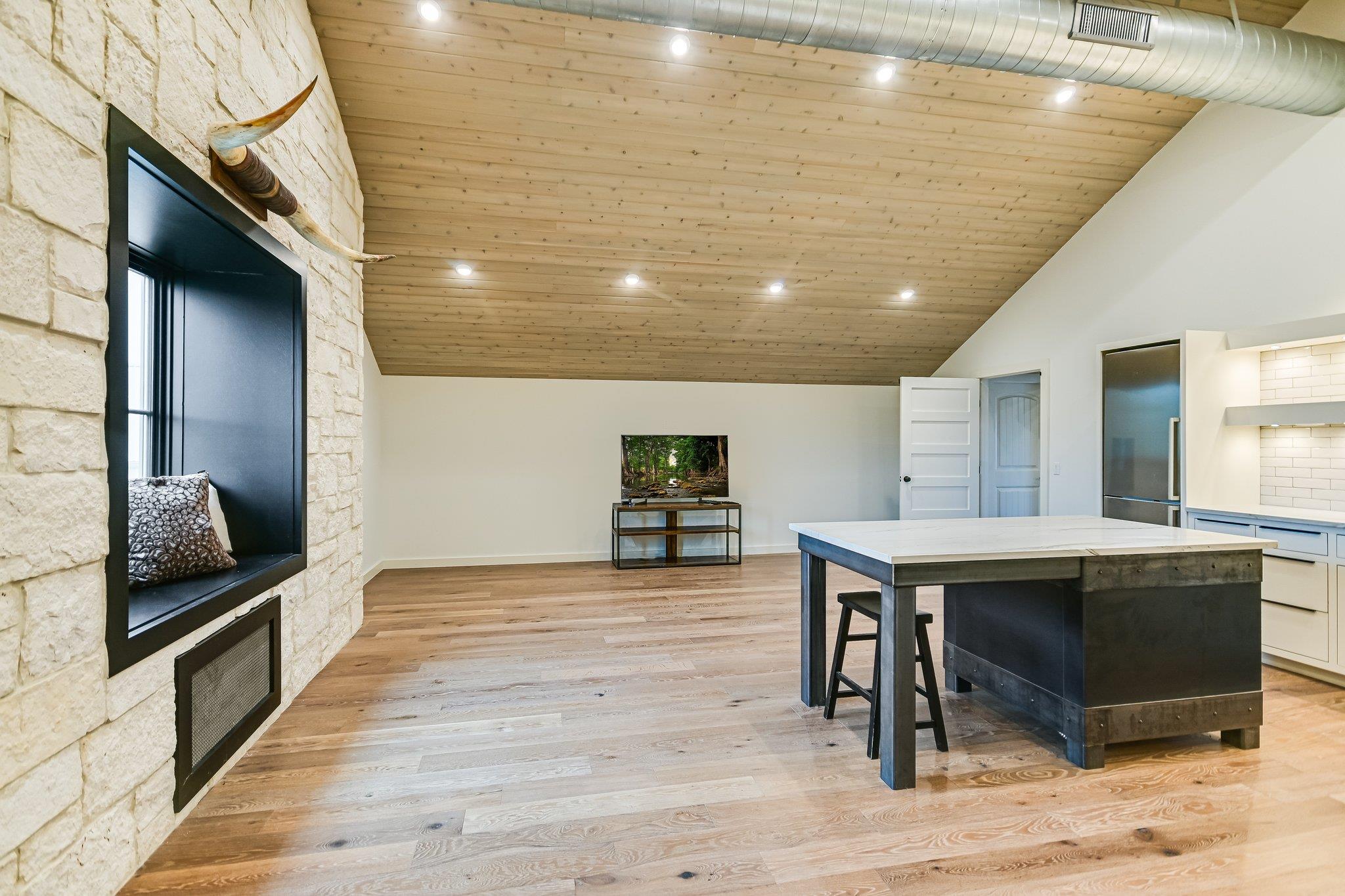 13872 Ranch Road 12 RD