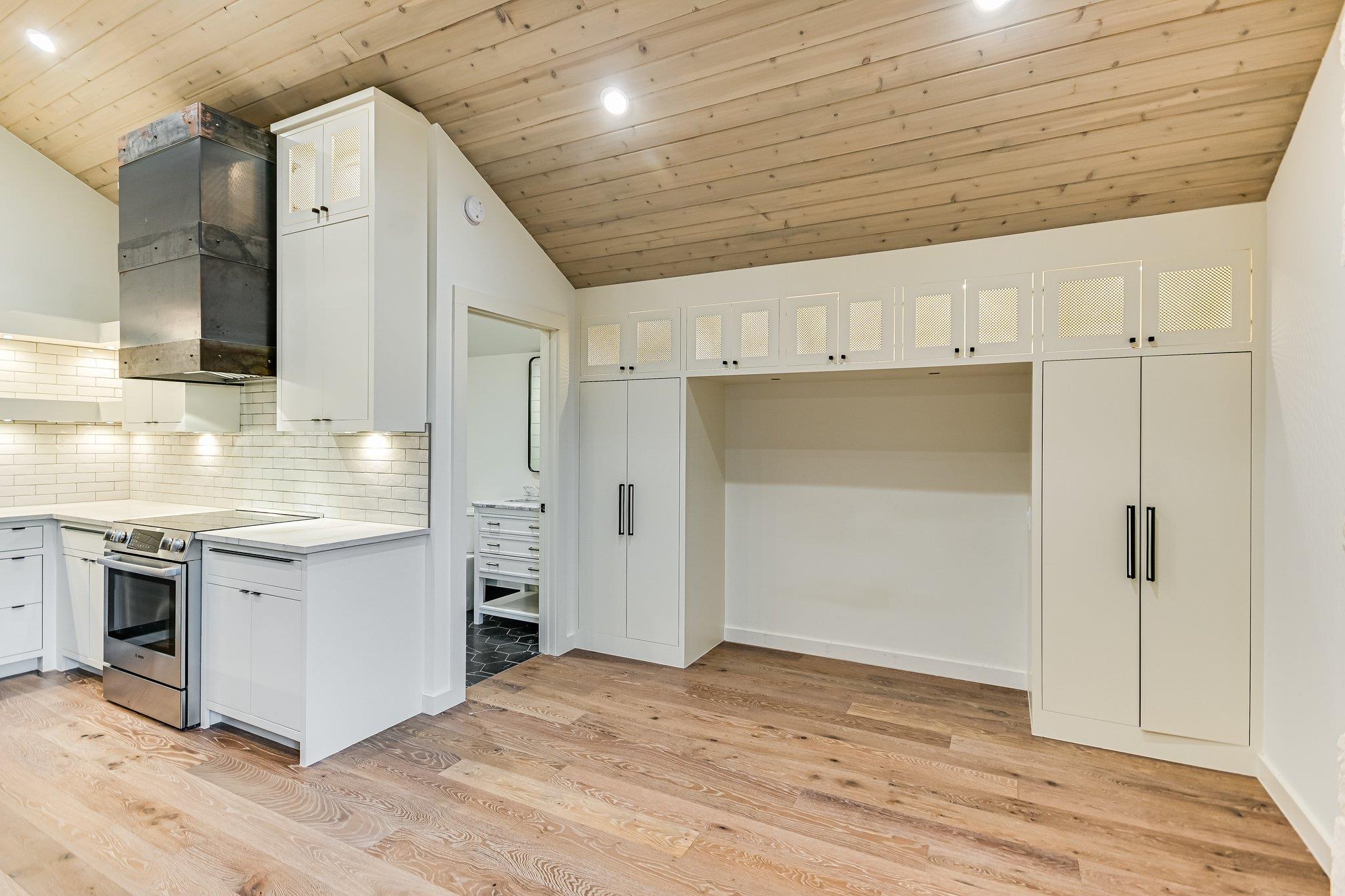 13872 Ranch Road 12 RD