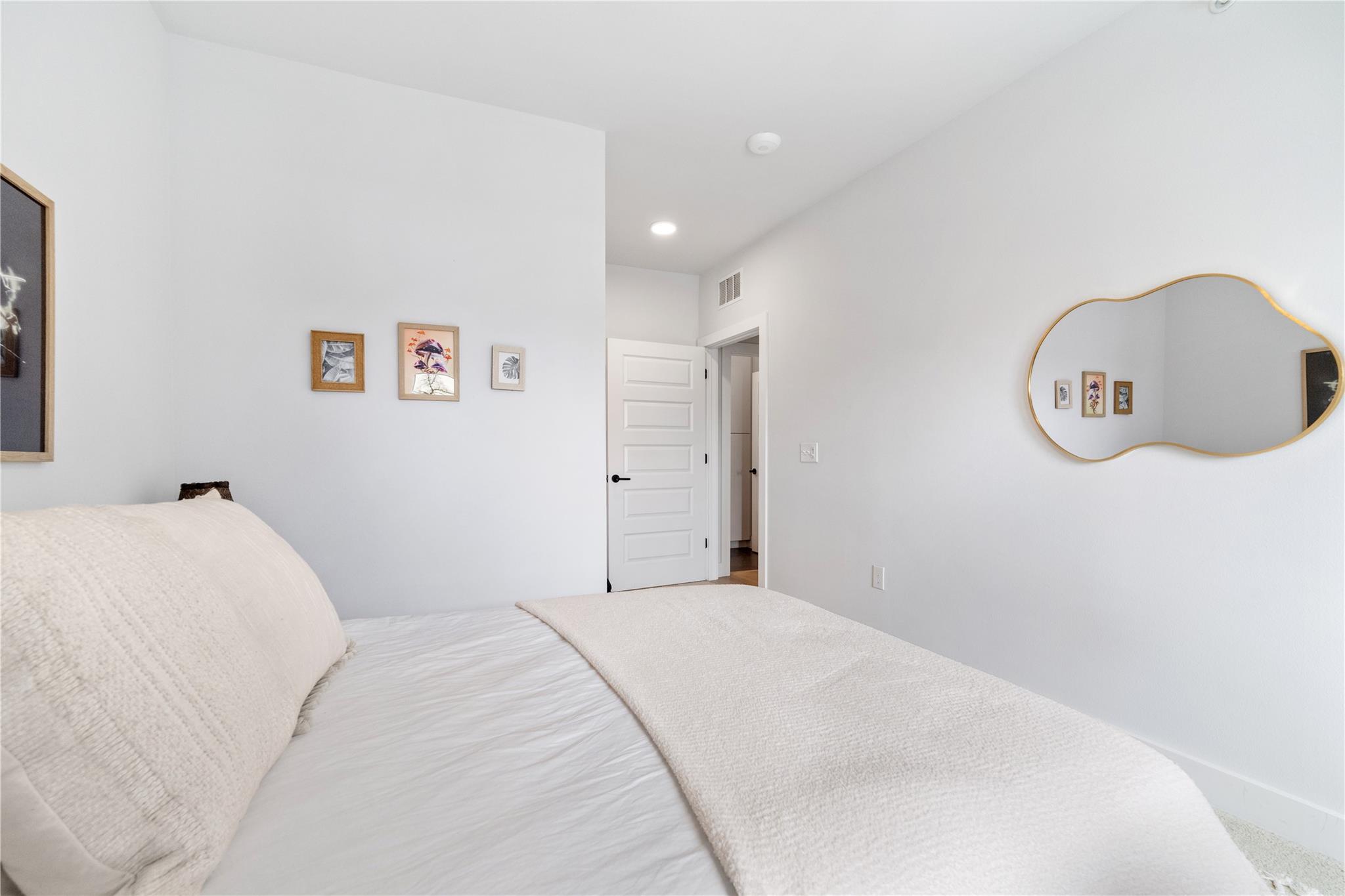 3101 Govalle Ave # 206