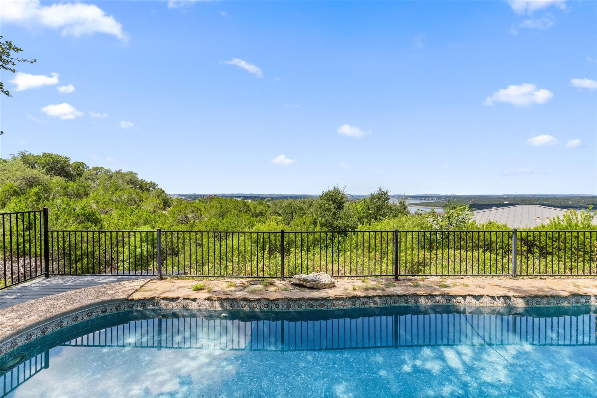 4005 Paloma CIR