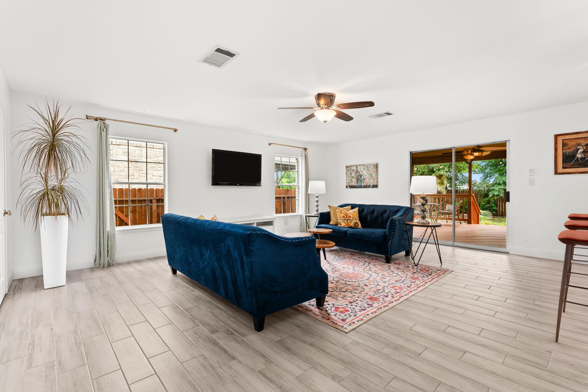 4410 Cisco Valley DR