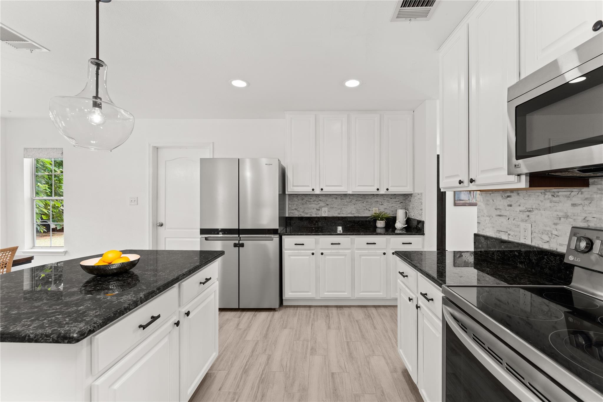 4410 Cisco Valley DR