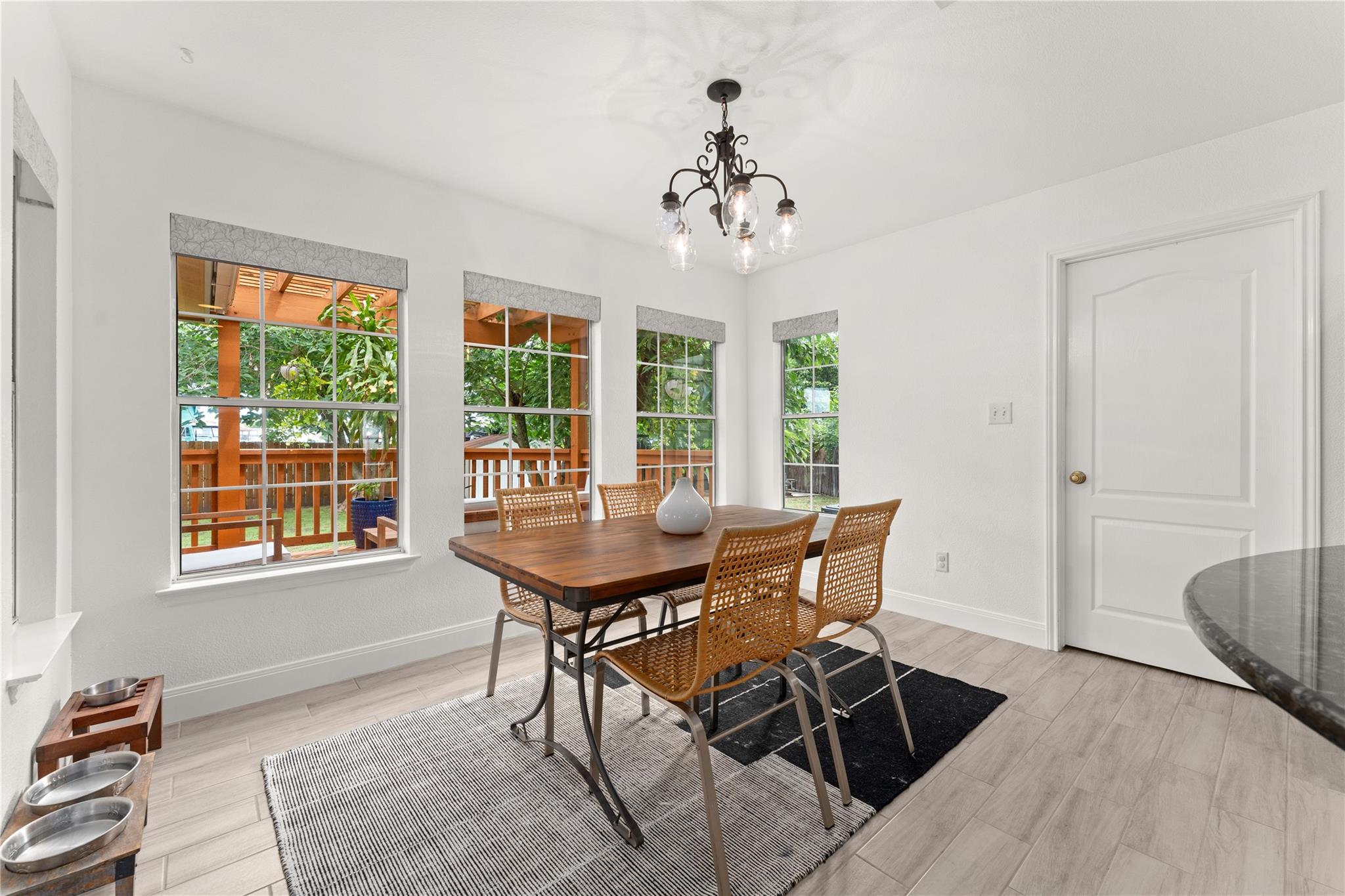 4410 Cisco Valley DR