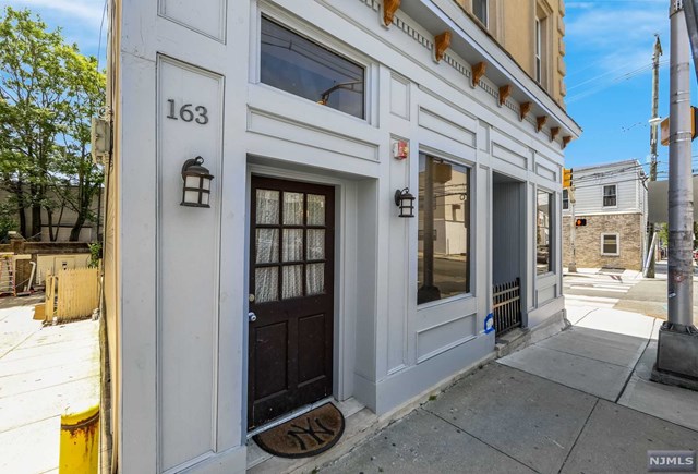 163 South Street 2