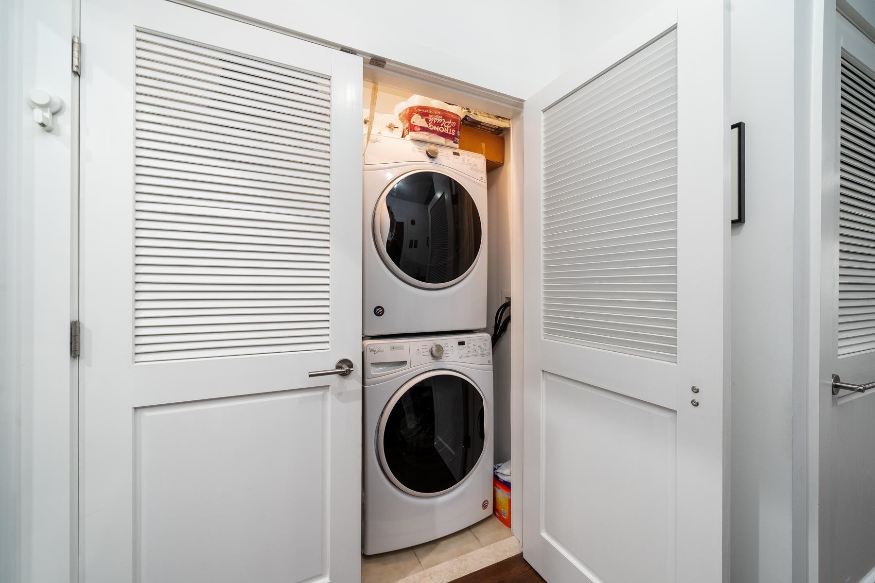 650 MONTGOMERY ST Unit: 202