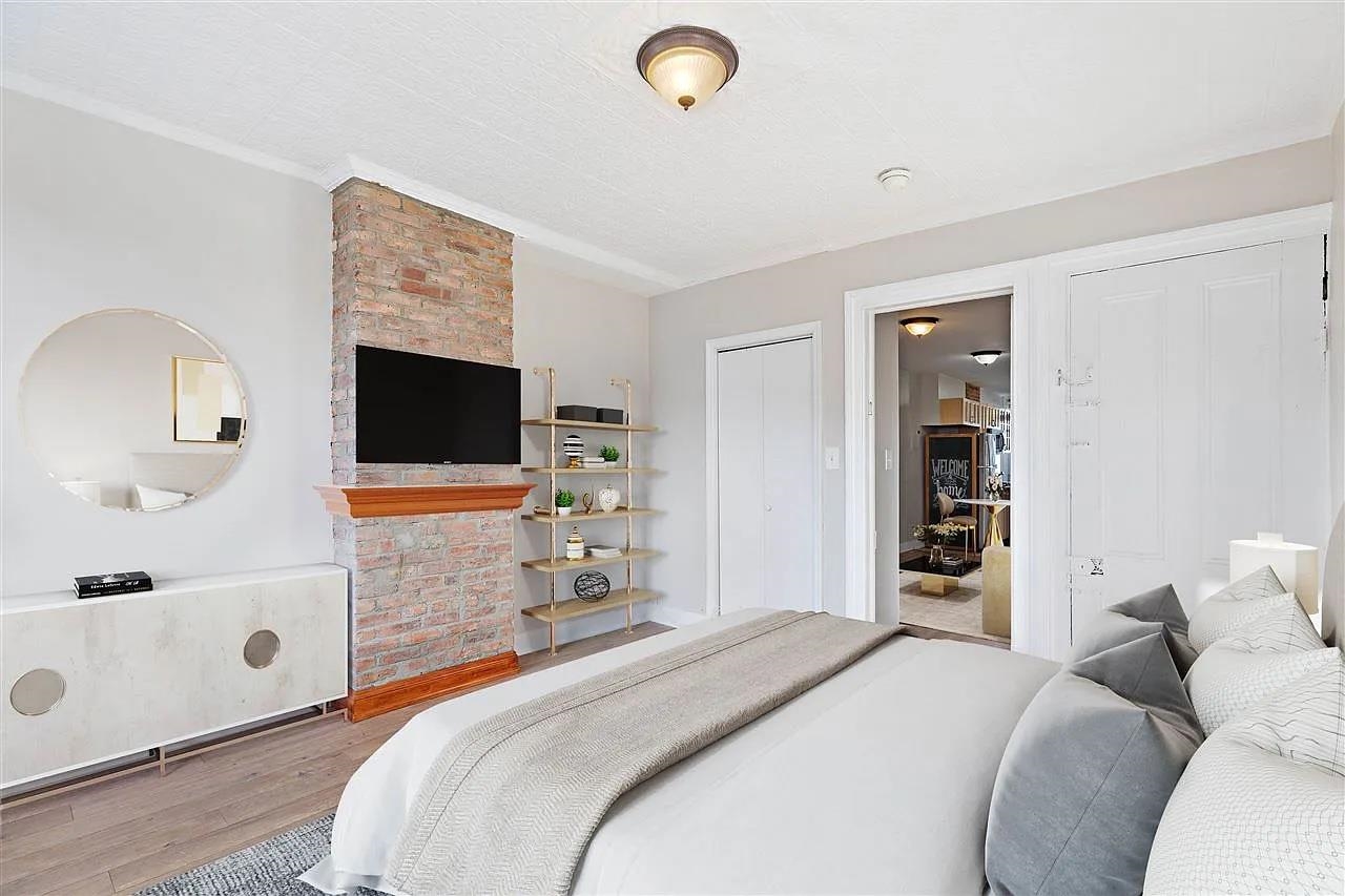 410 ADAMS ST Unit: 4L