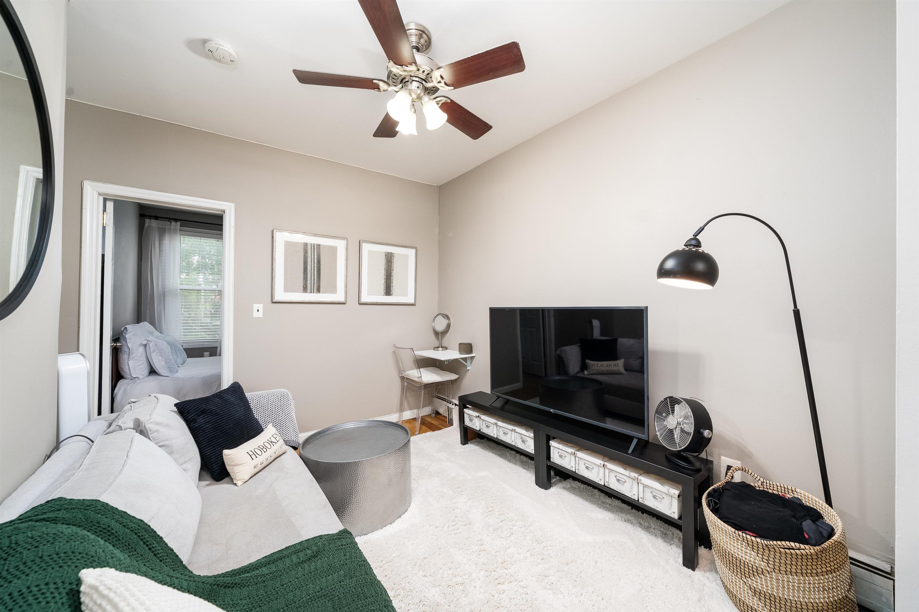 410 ADAMS ST Unit: 2L