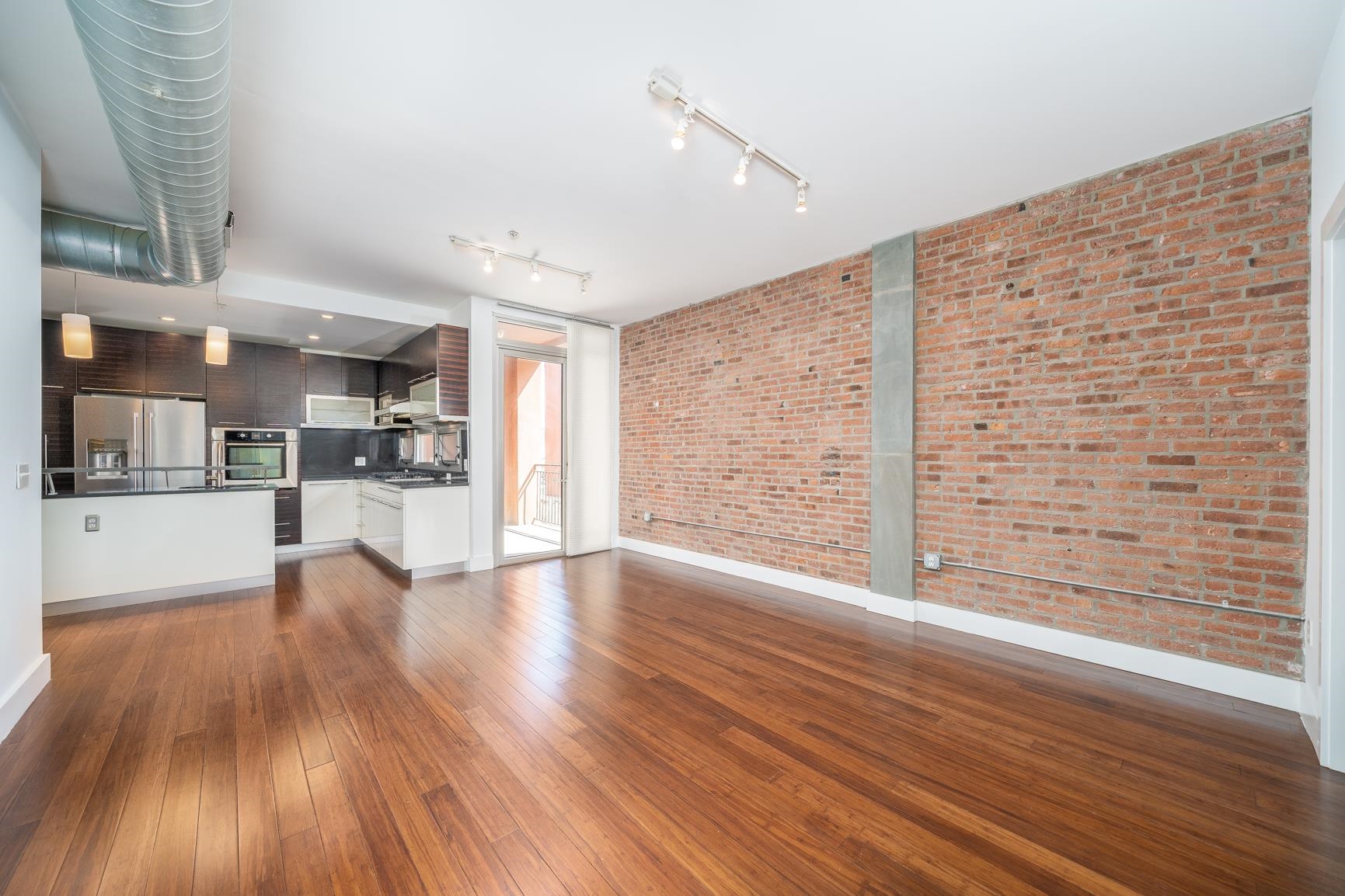 650 MONTGOMERY ST Unit: 306