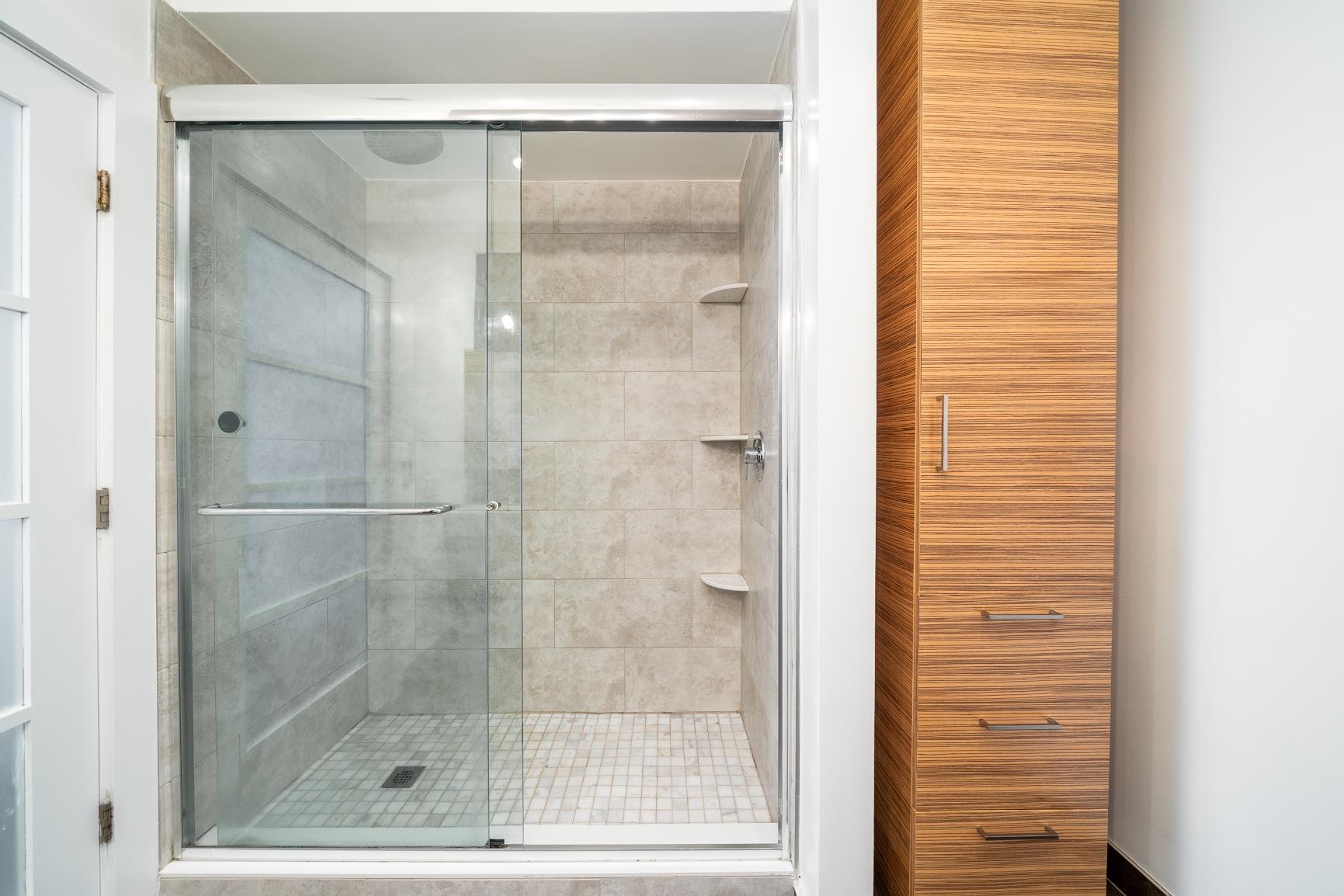 650 MONTGOMERY ST Unit: 306