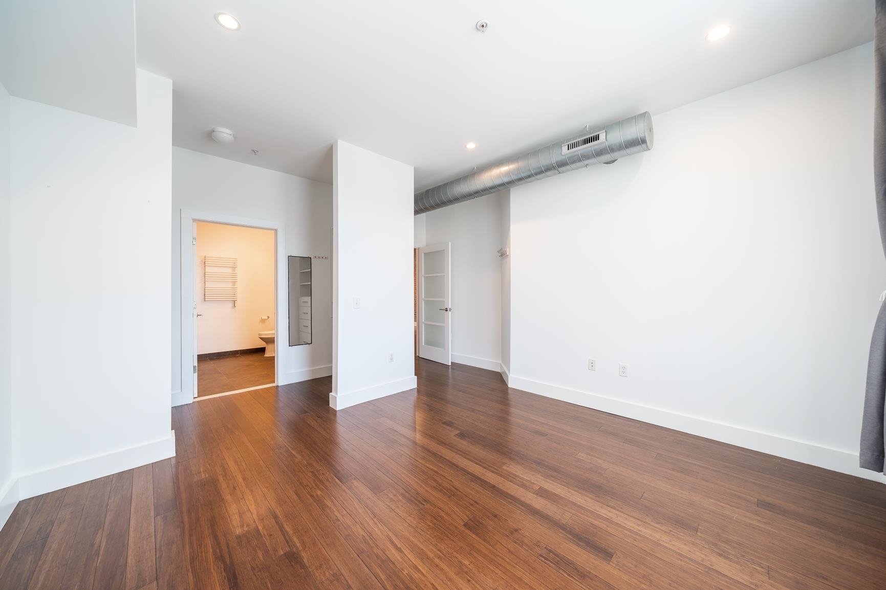 650 MONTGOMERY ST Unit: 306