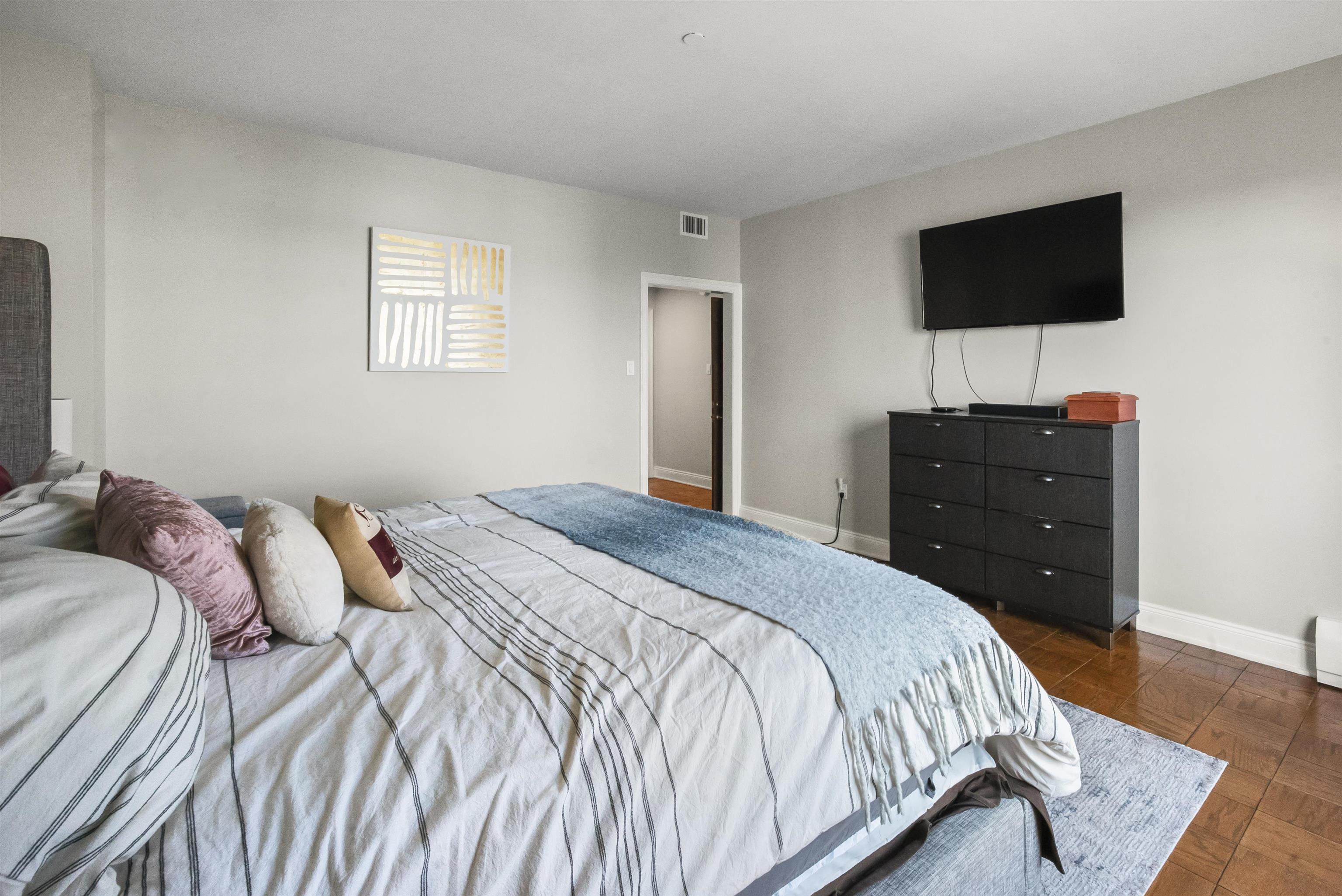 100 SHEARWATER CT EAST Unit: 45