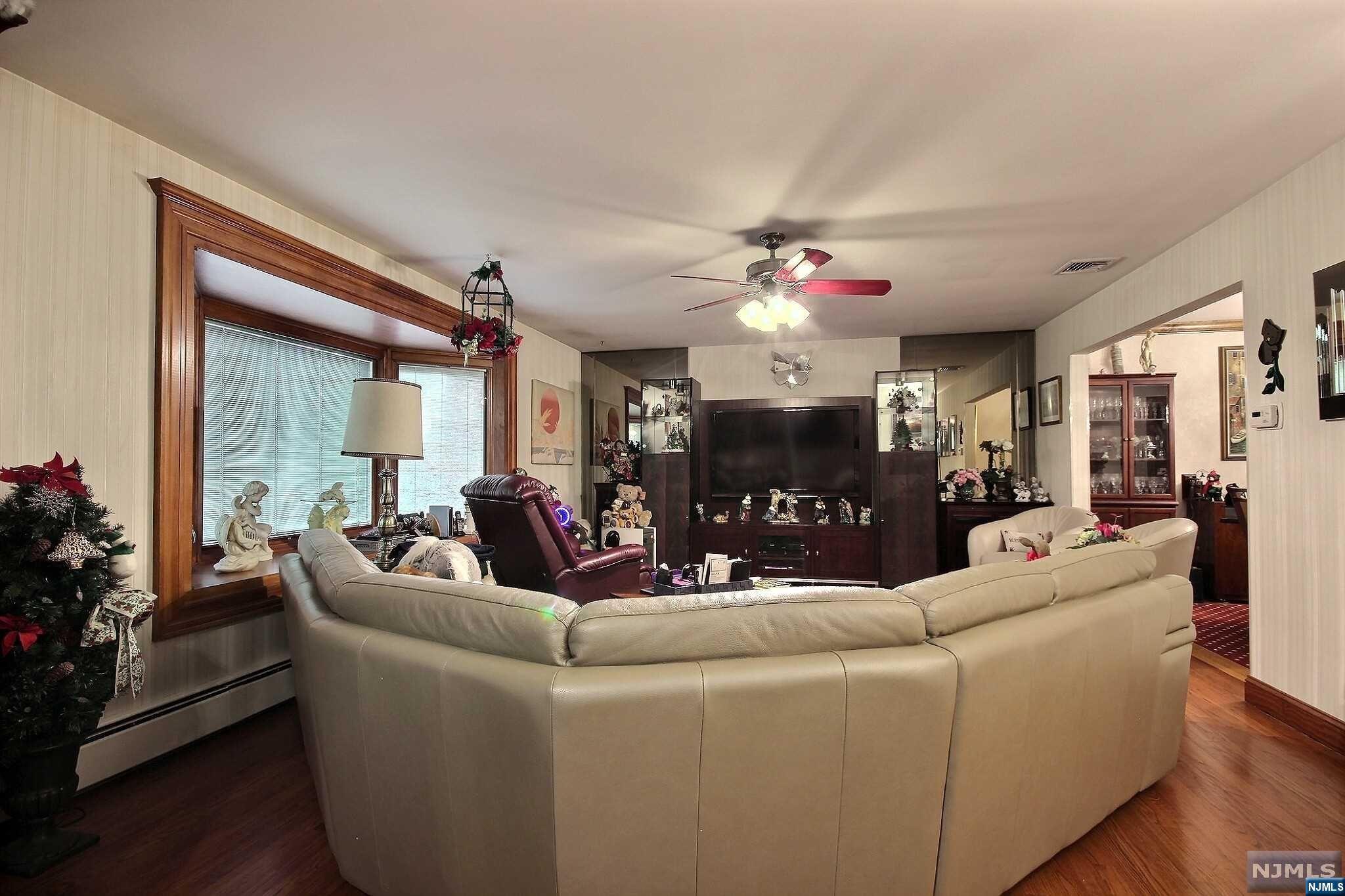 732 Orangeburgh Road