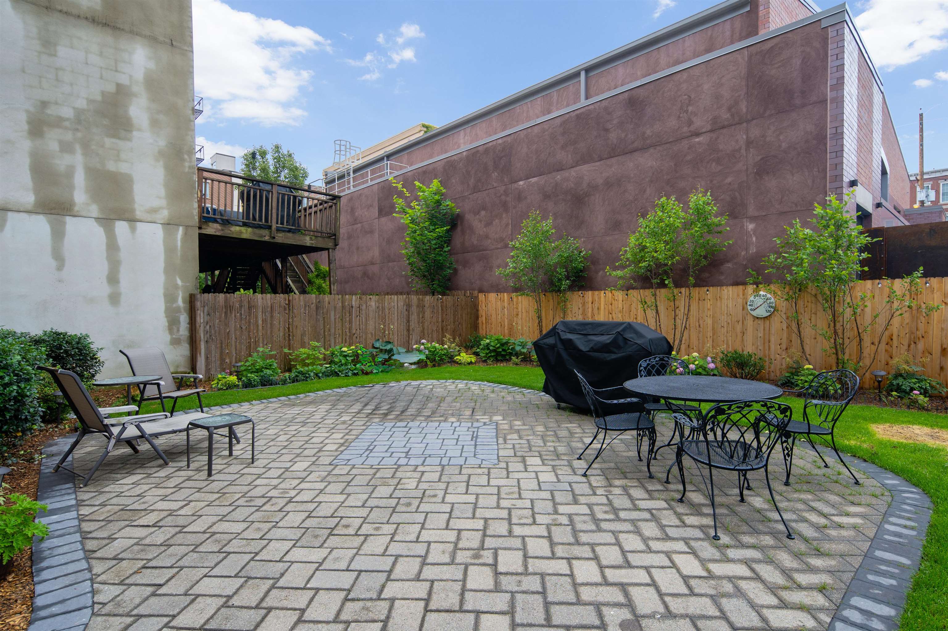 610 MONROE ST Unit: B