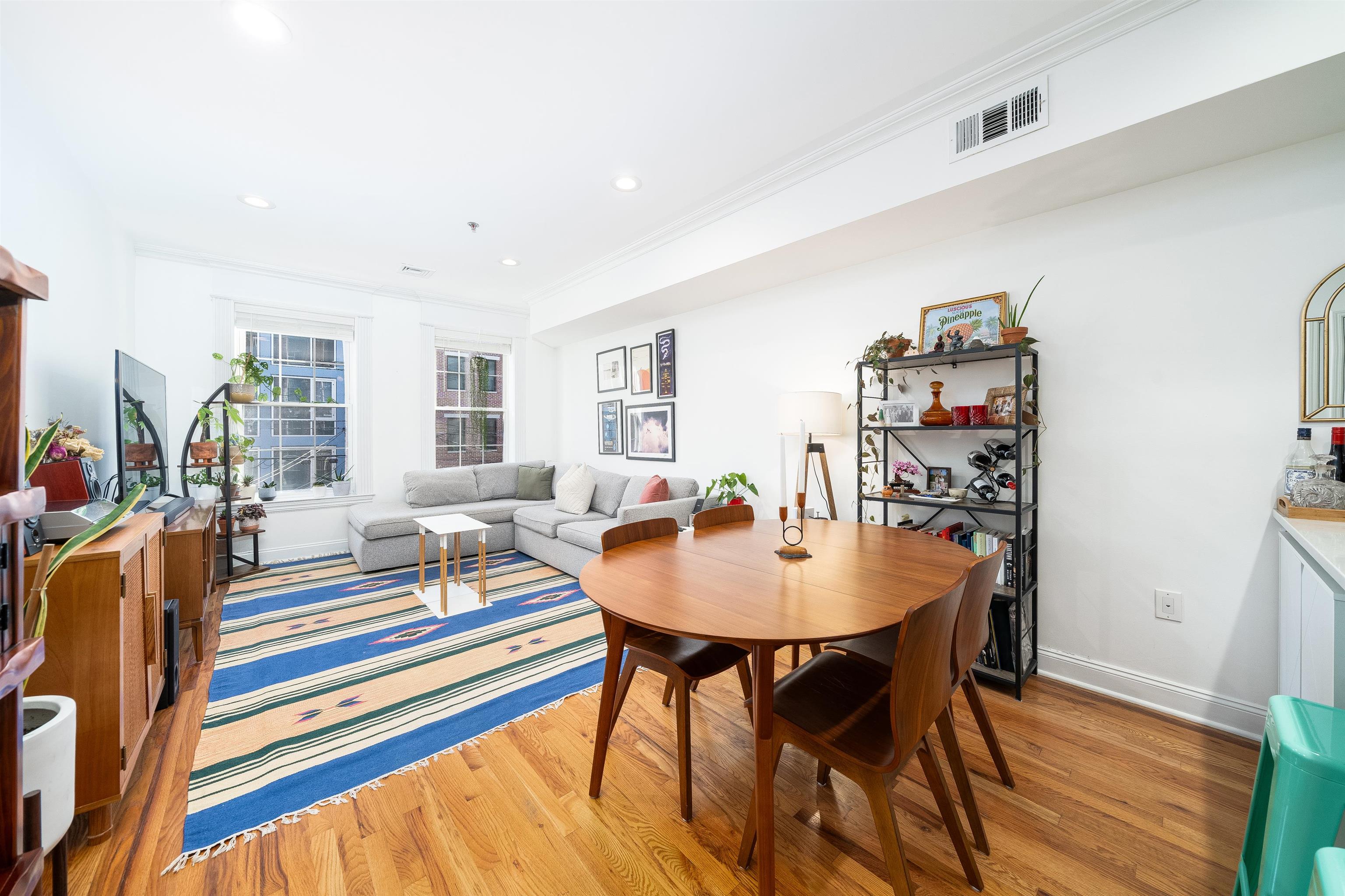 610 MONROE ST Unit: B