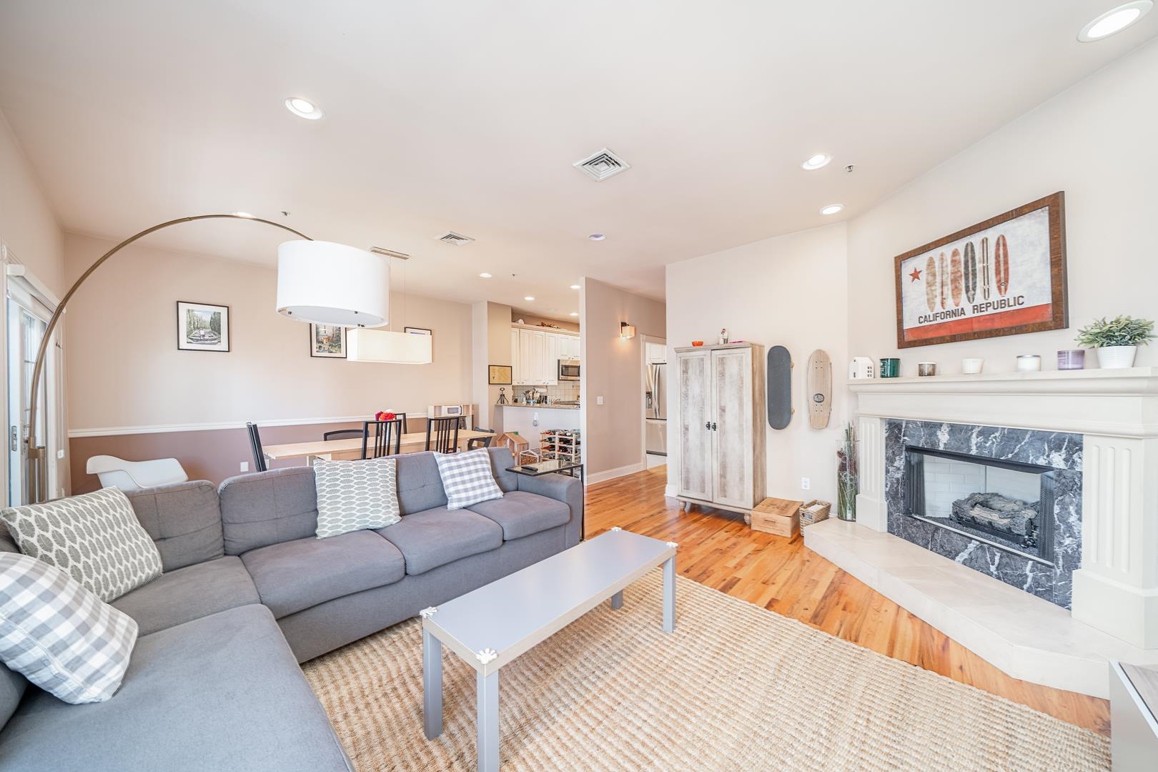 210 JACKSON ST Unit: 5