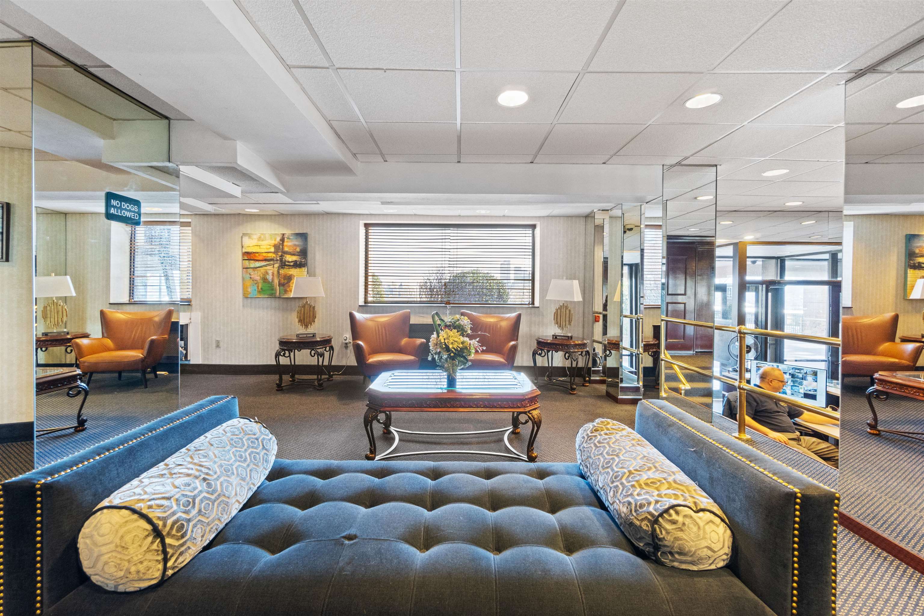 6515 BLVD EAST Unit: 4P