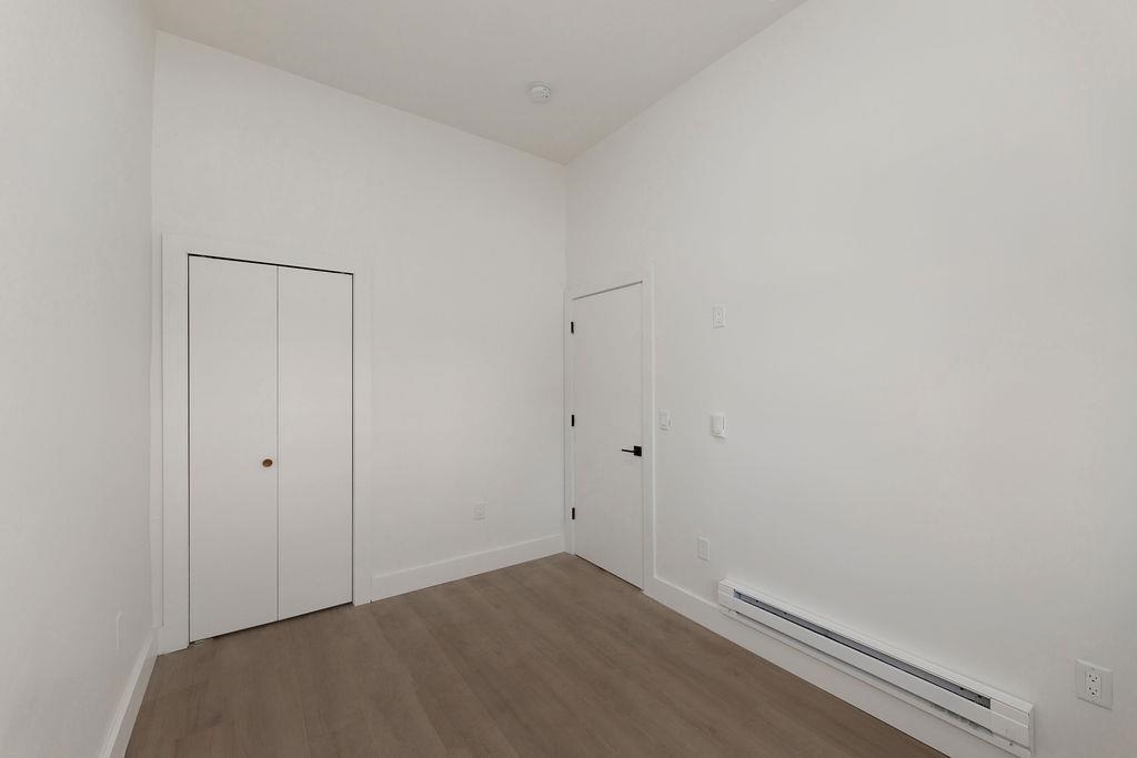 370 CENTRAL AVE Unit: 2R