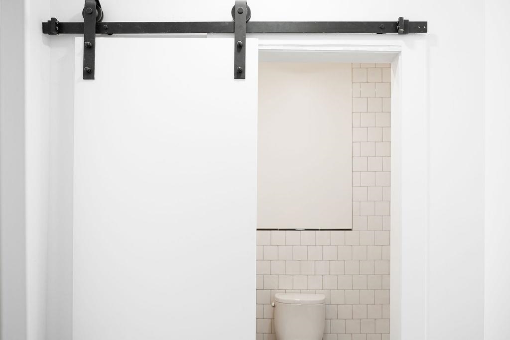 370 CENTRAL AVE Unit: 2R