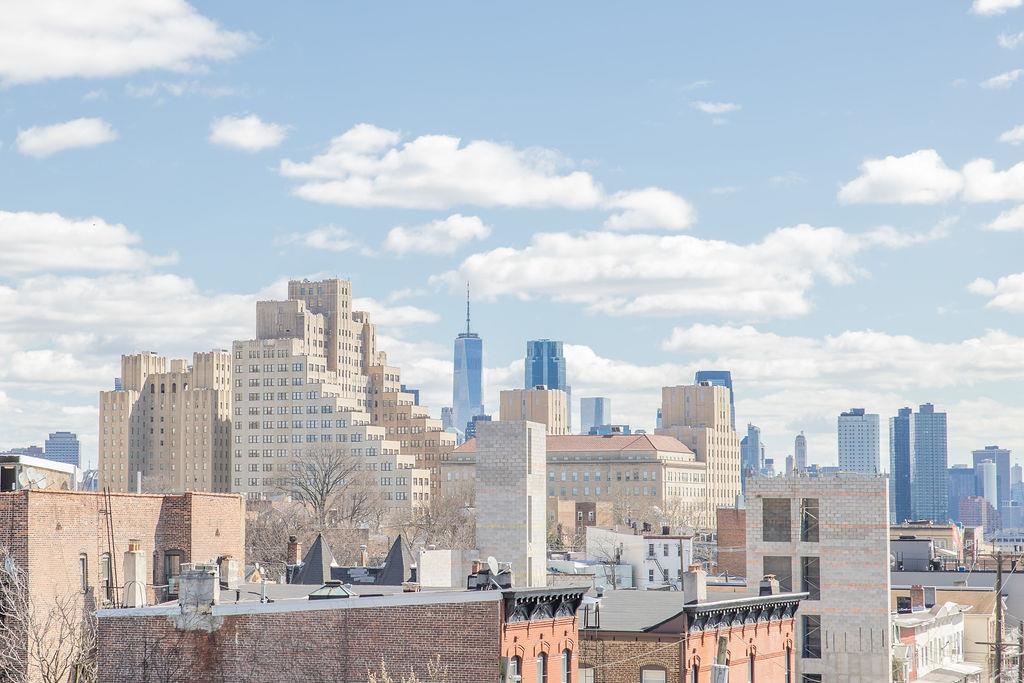 103 JEWETT AVE Unit: 2