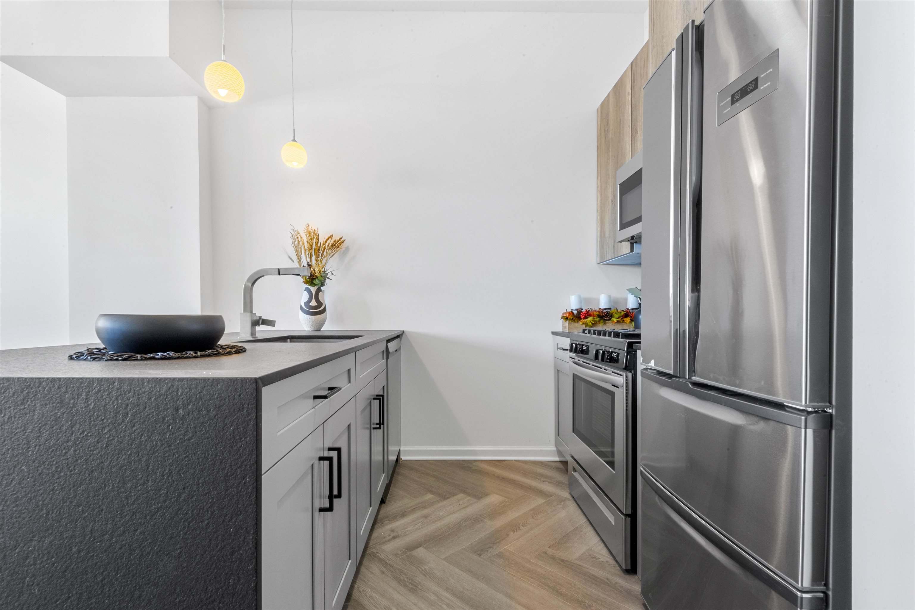 3464 KENNEDY BLVD Unit: PH6