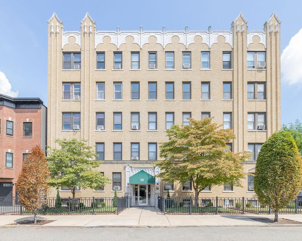 50 RESERVOIR AVE Unit: 405