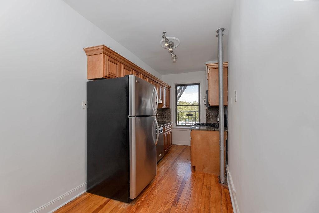 50 RESERVOIR AVE Unit: 405
