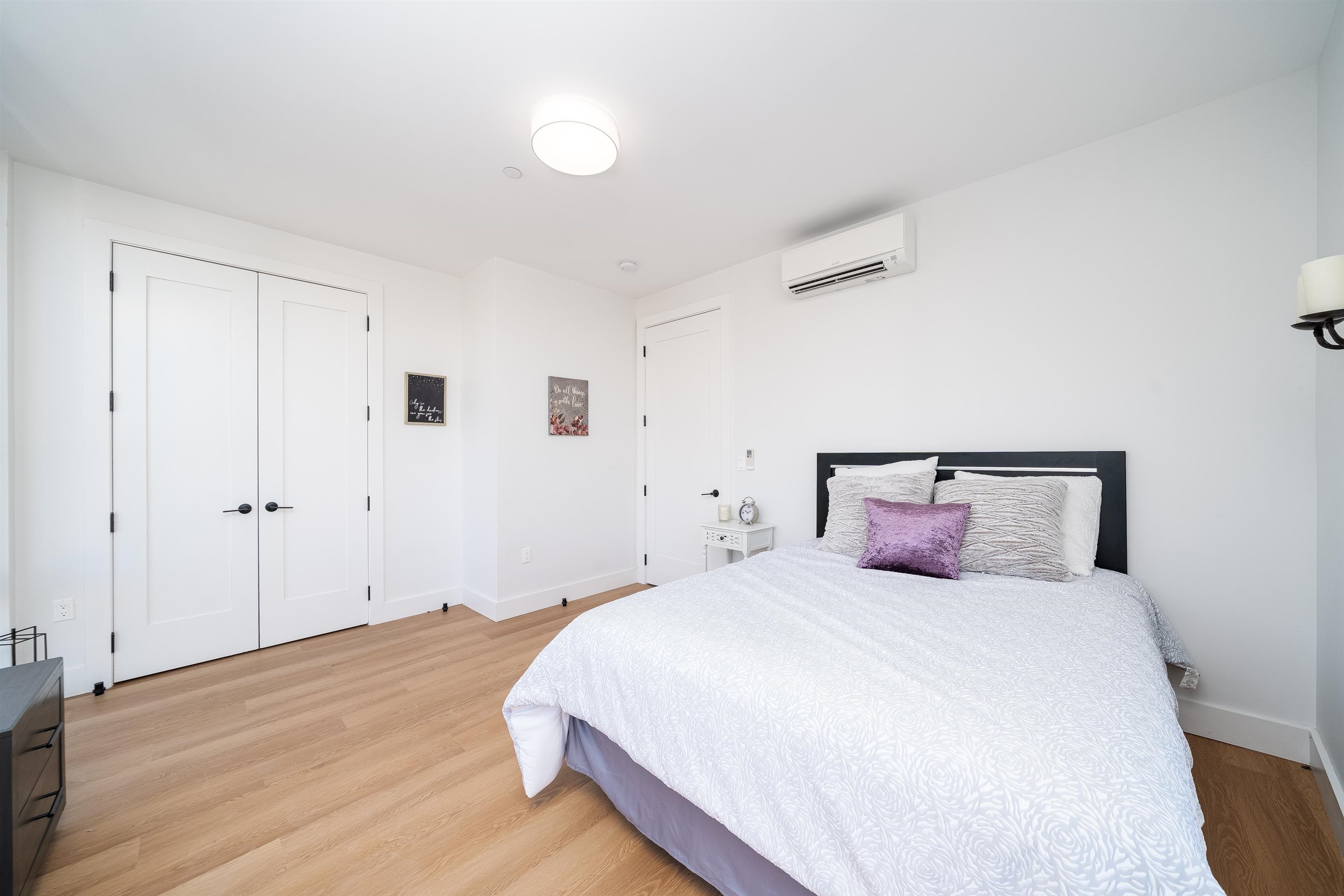 545 MARTIN LUTHER KING JR DR Unit: 401