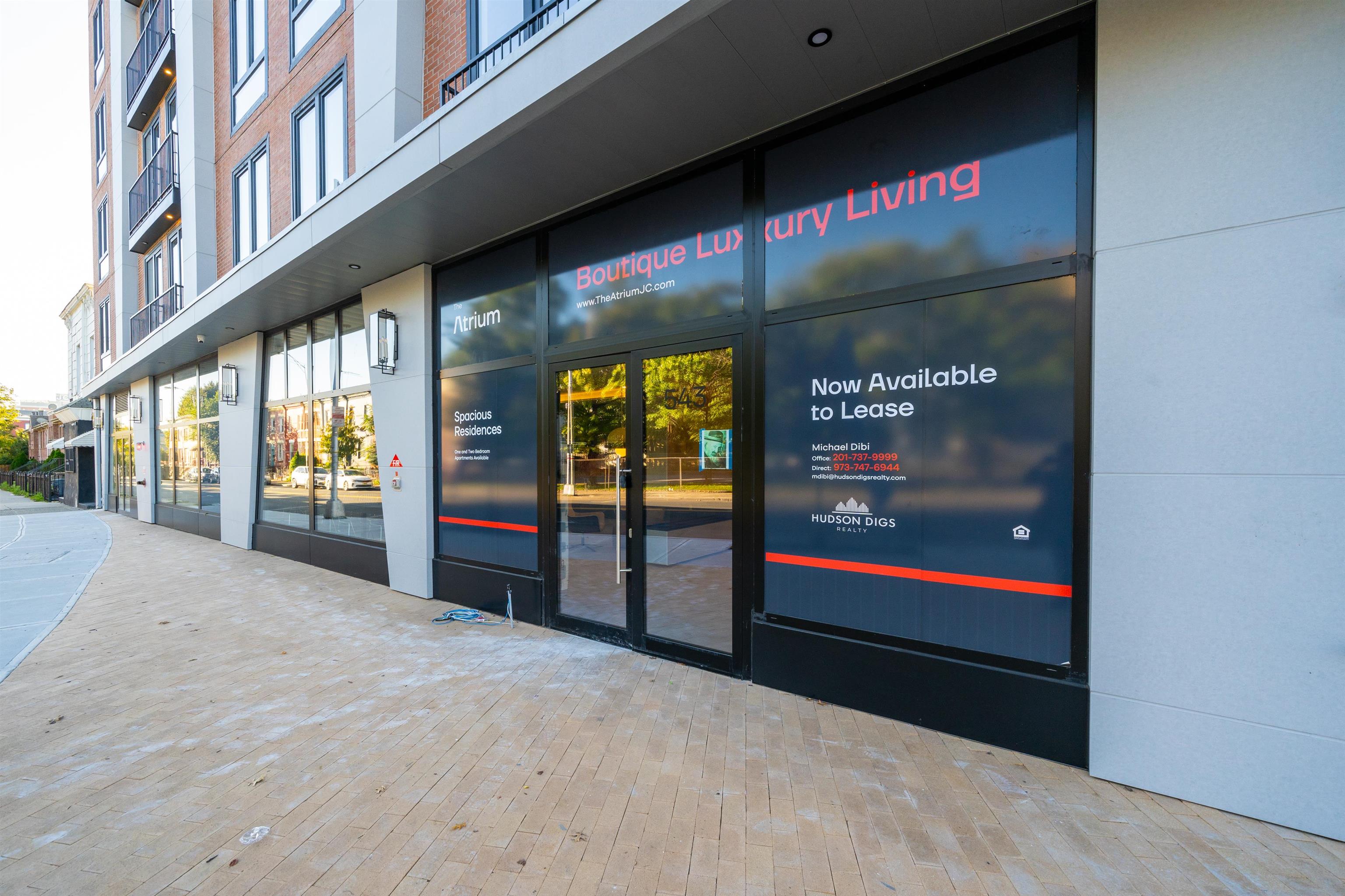 545 MARTIN LUTHER KING JR DR Unit: 401