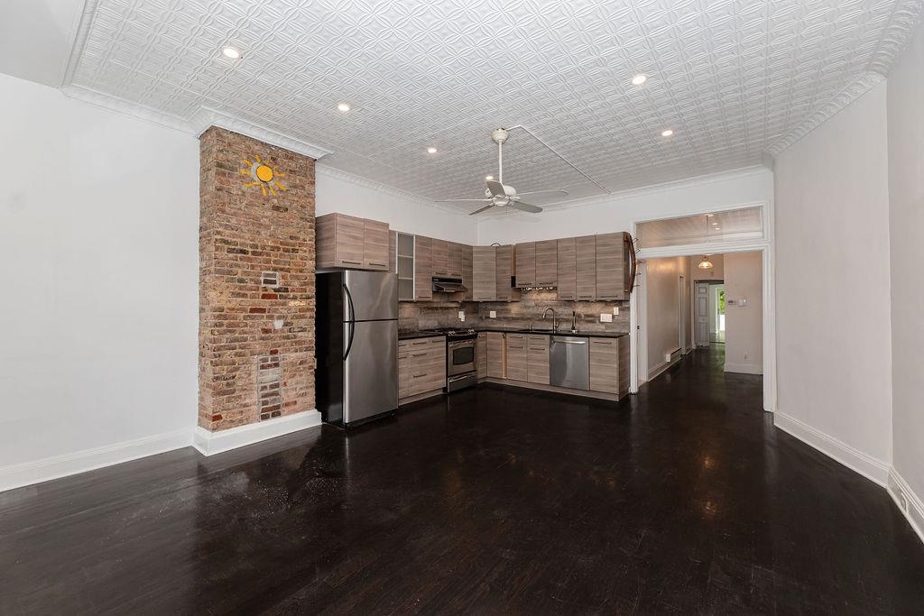 174 HANCOCK AVE Unit: 1