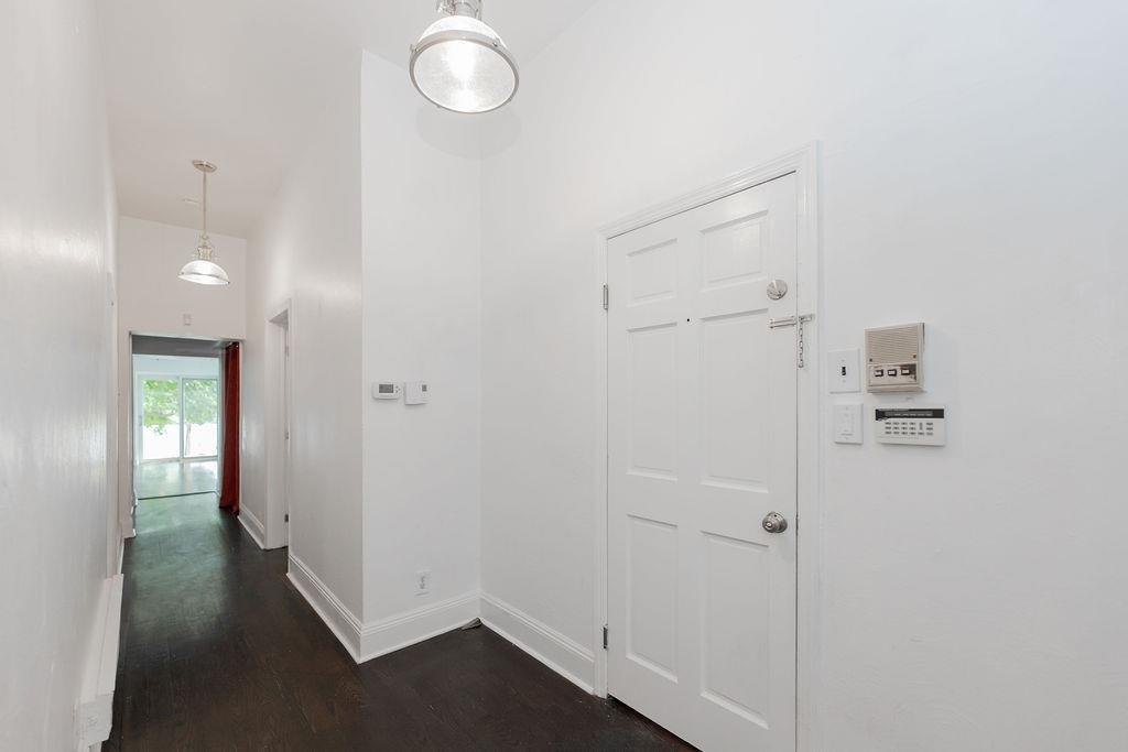 174 HANCOCK AVE Unit: 1