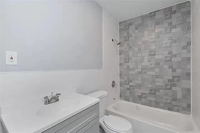 285 GRANT AVE Unit: 2