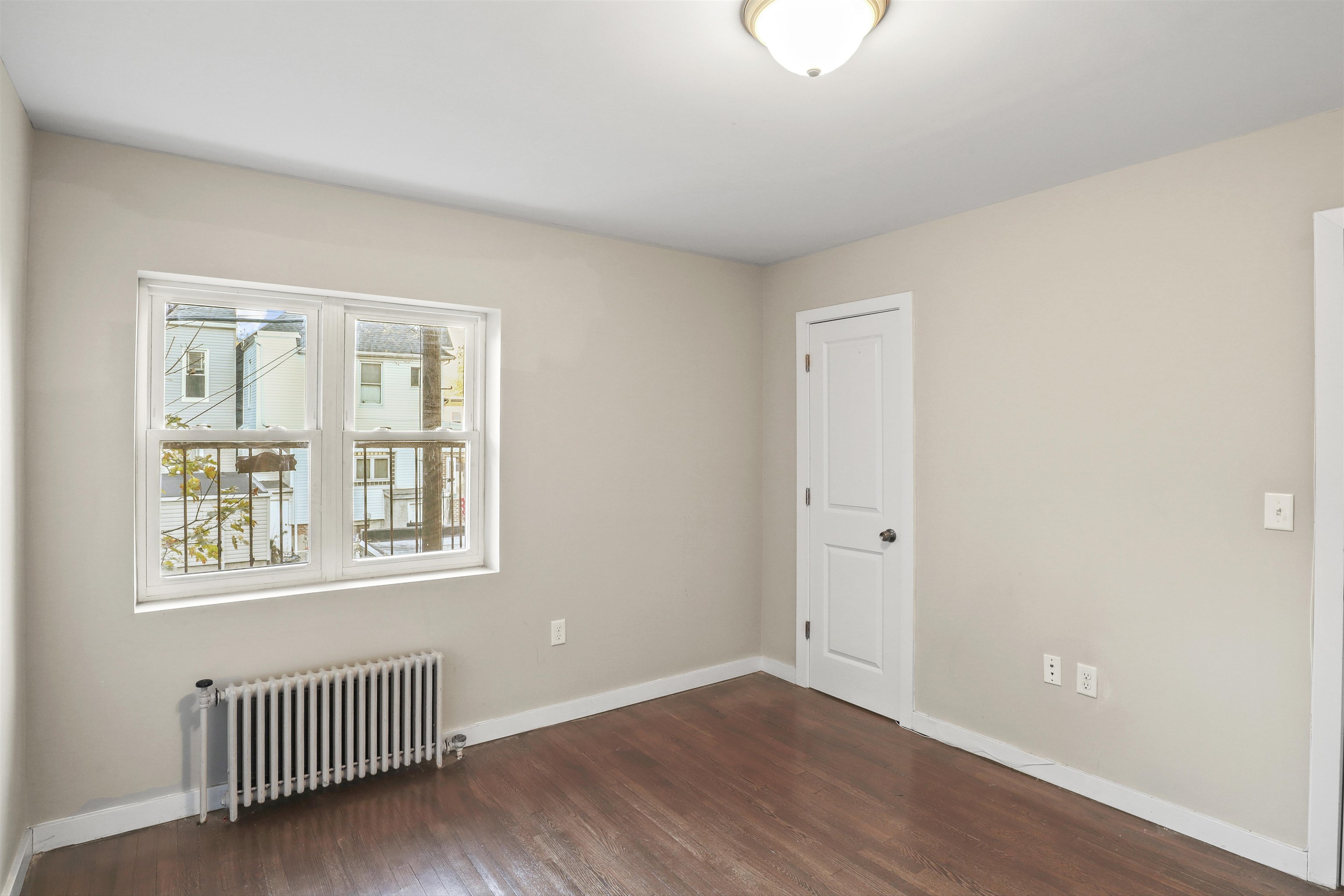 40 GLENWOOD AVE Unit: 2G