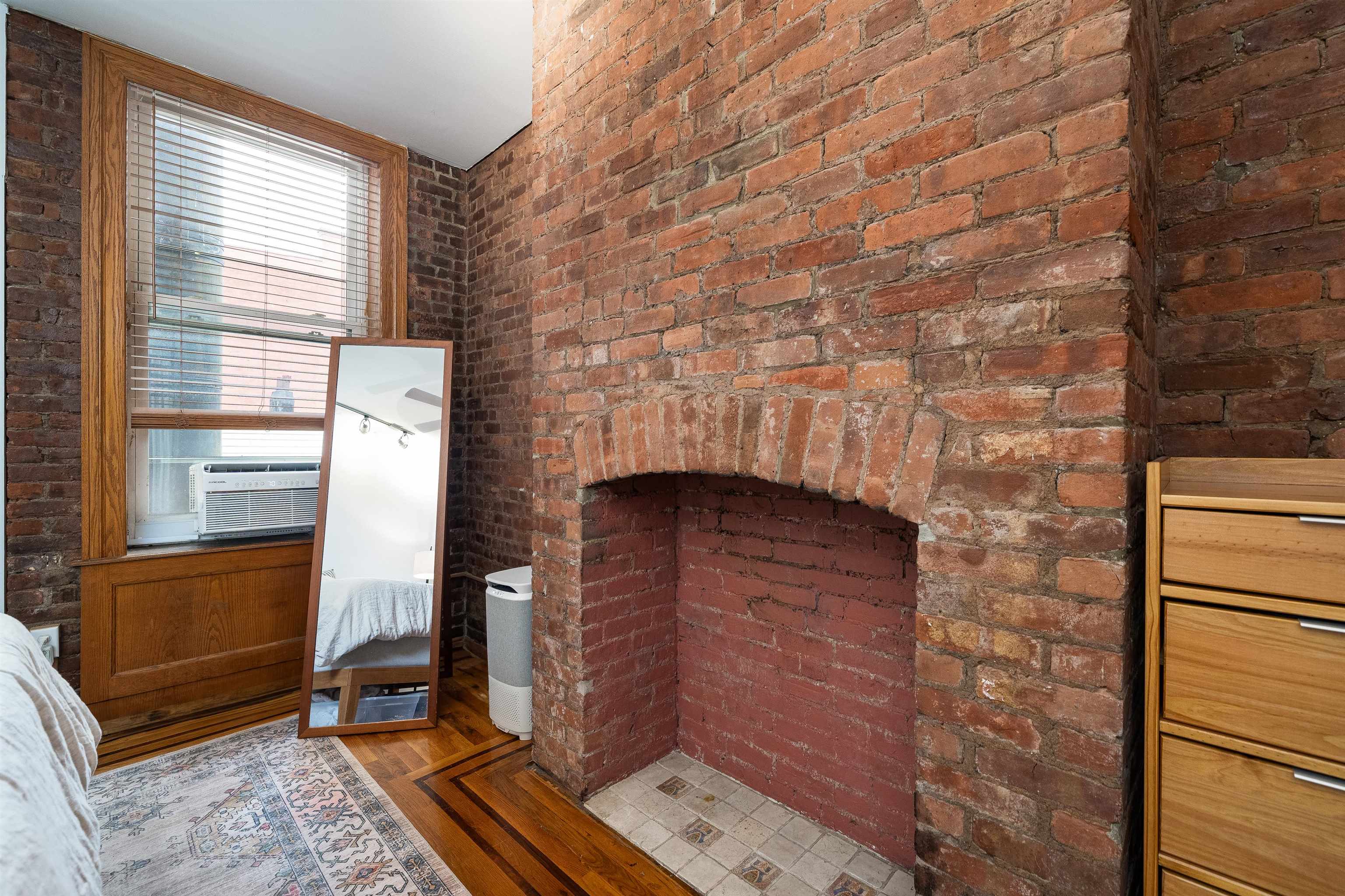 515 JERSEY AVE Unit: 5