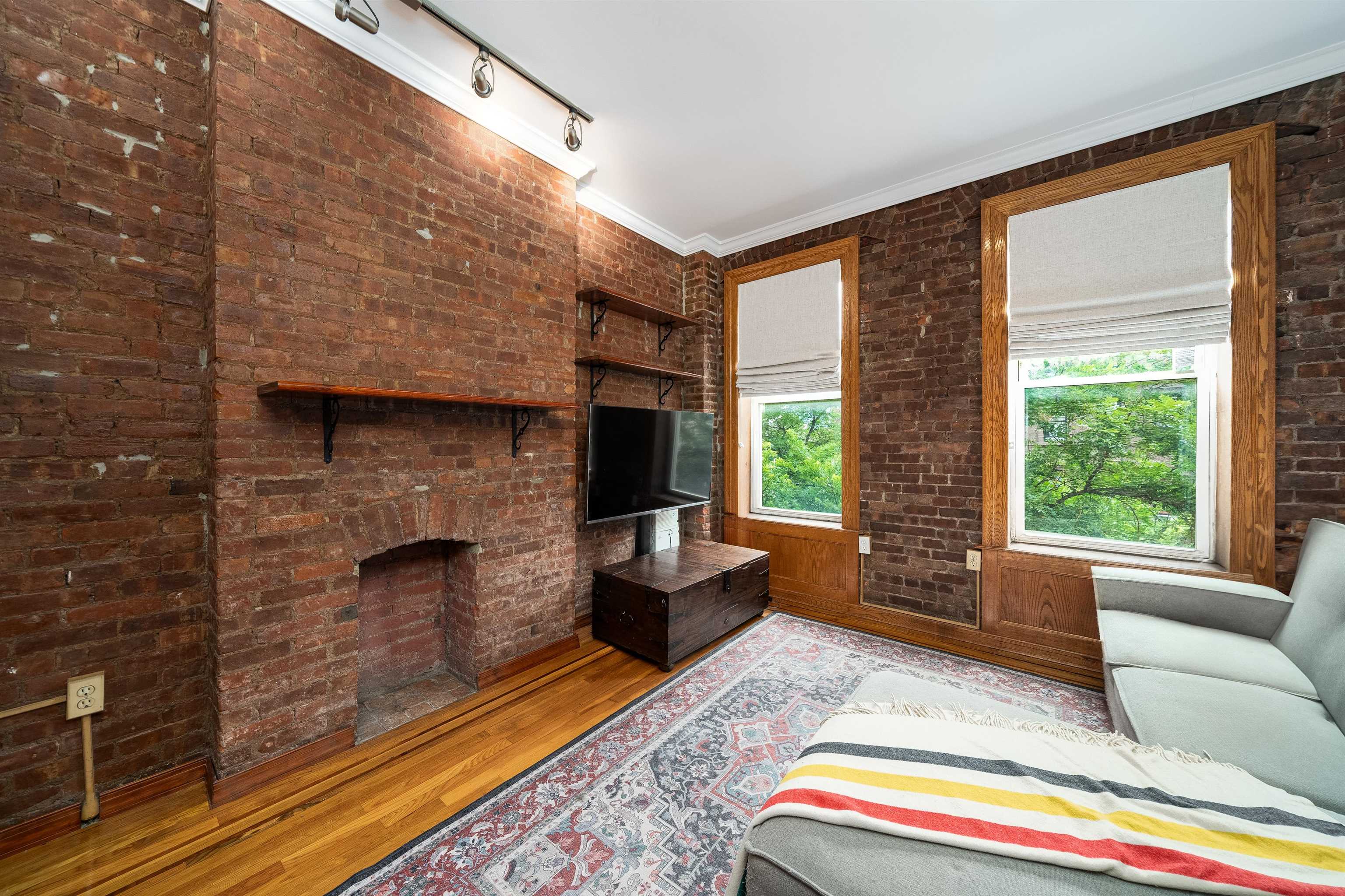 515 JERSEY AVE Unit: 5